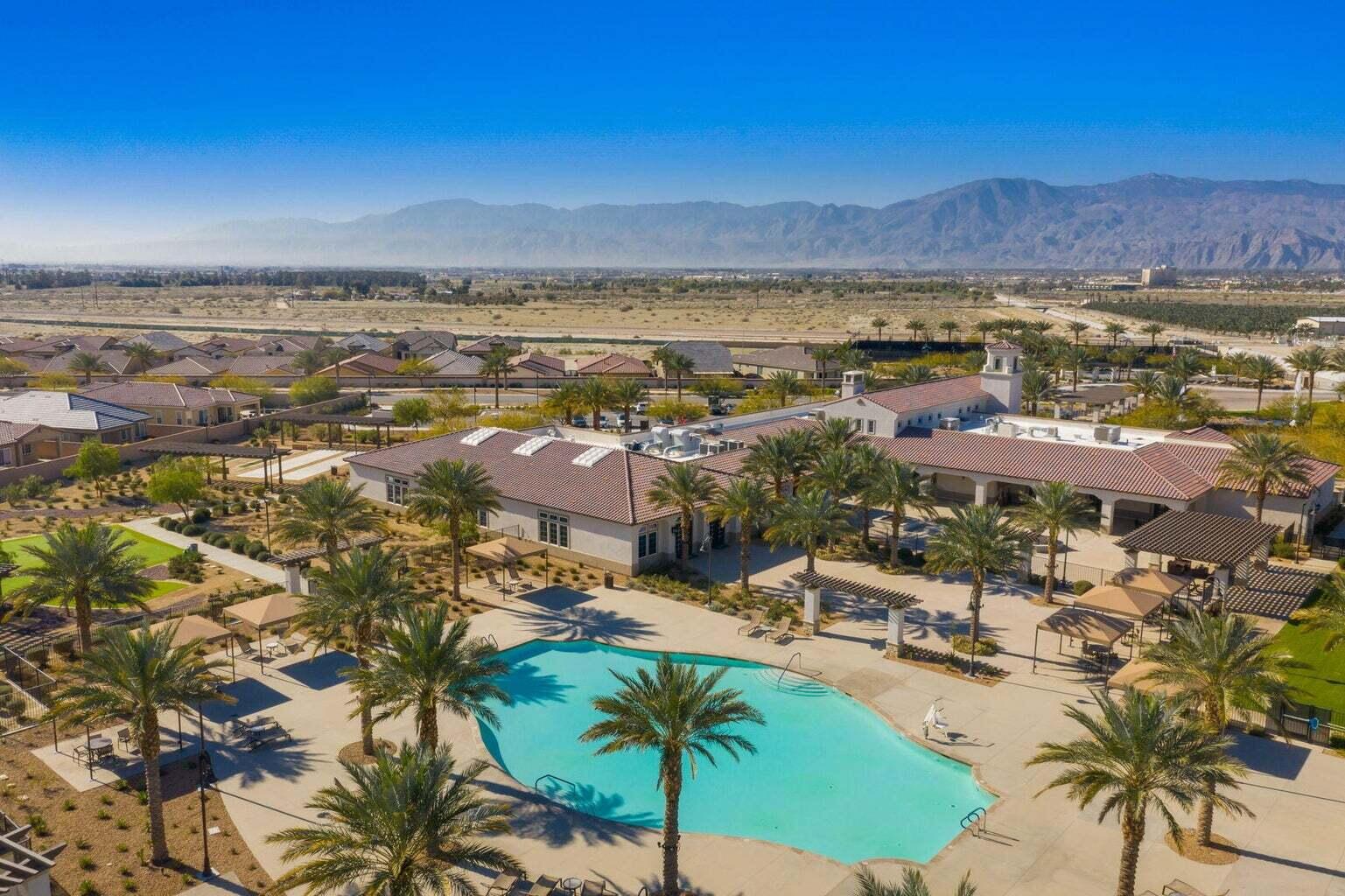 Indio, California, 92203, United States, 2 Bedrooms Bedrooms, ,3 BathroomsBathrooms,Residential,For Sale,1962392