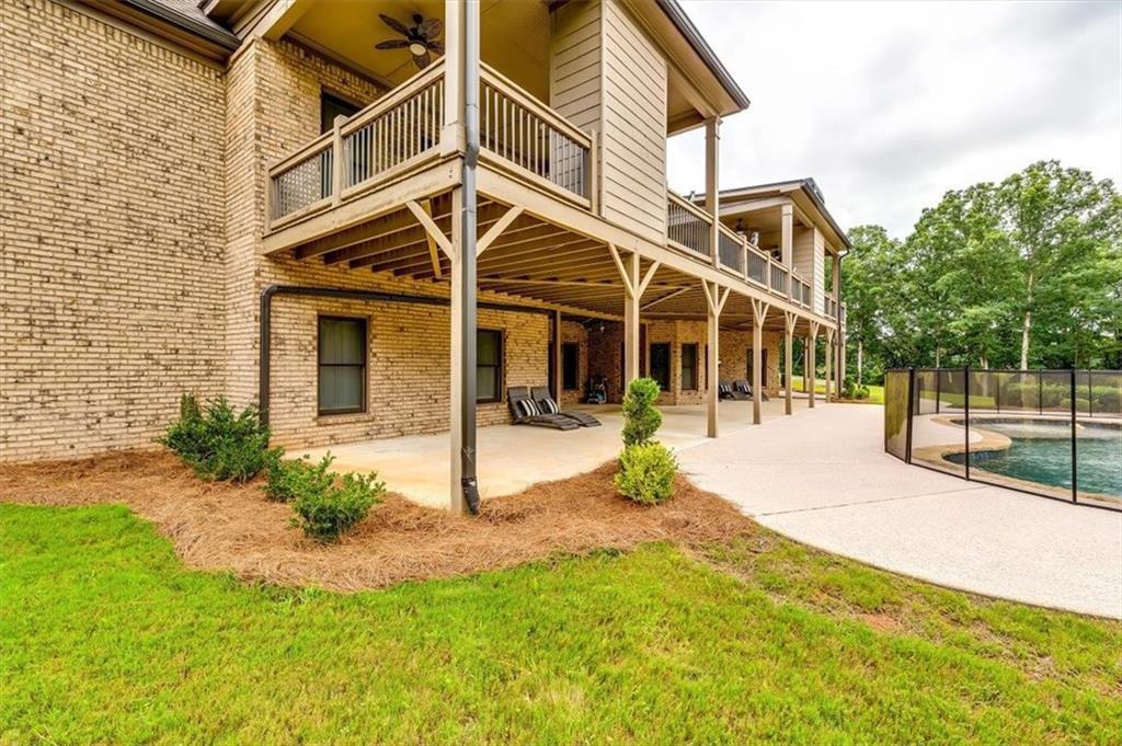 Loganville, Georgia, 30052, United States, 6 Bedrooms Bedrooms, ,8 BathroomsBathrooms,Residential,For Sale,2013543