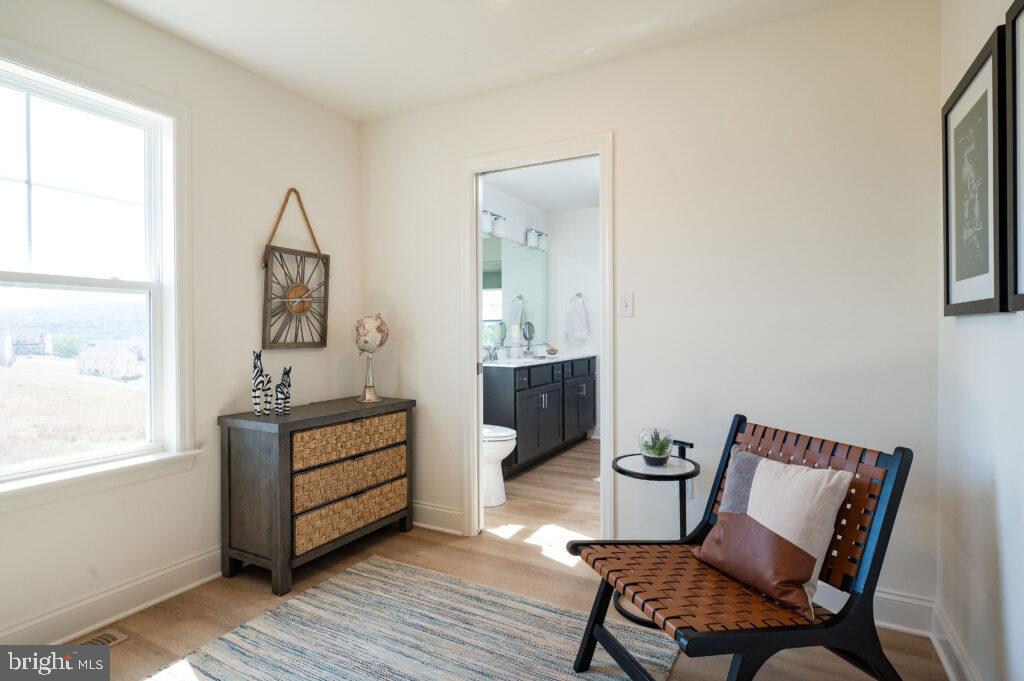 Harrisburg, Pennsylvania, 17112, United States, 3 Bedrooms Bedrooms, ,2 BathroomsBathrooms,Residential,For Sale,1827896