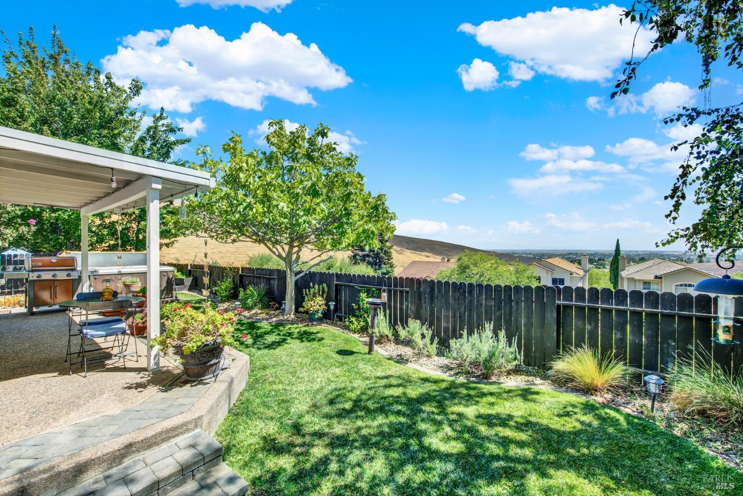 Fairfield, California, 94534, United States, 5 Bedrooms Bedrooms, ,3 BathroomsBathrooms,Residential,For Sale,1917532