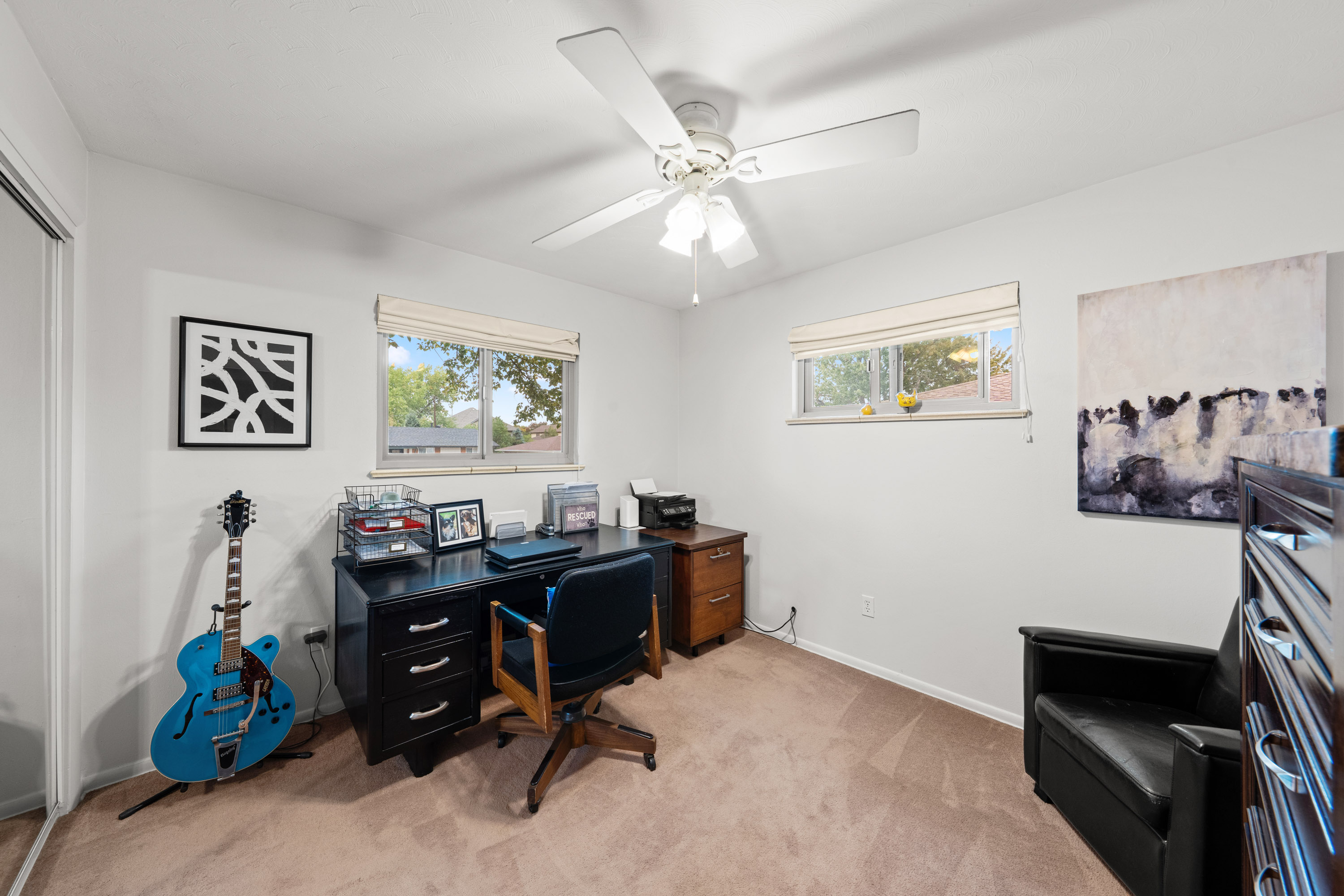  Beautifully Updated 5-Bedroom, 3-Bath Ranch - 物件實景