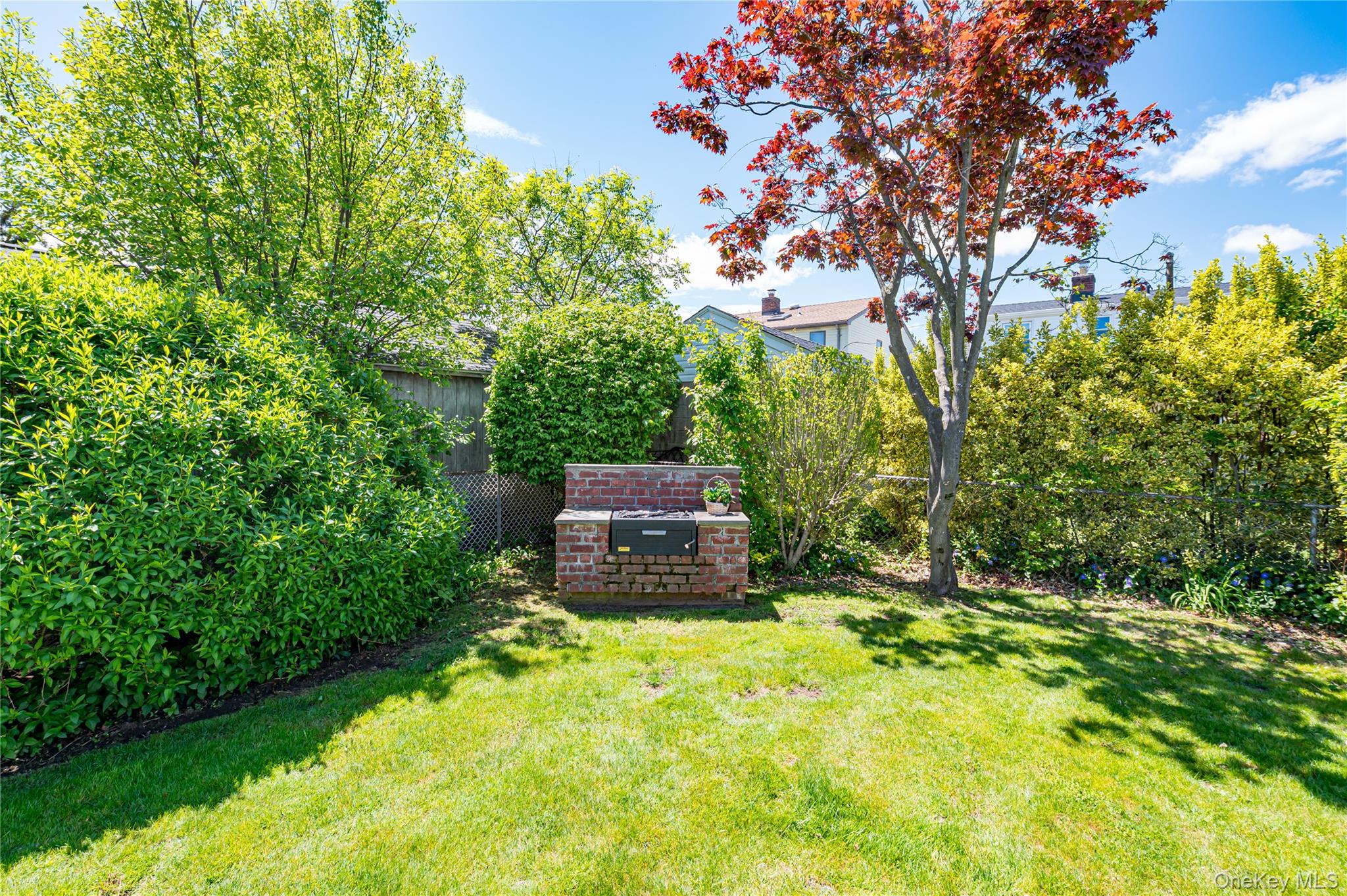  375 Latham Road, Mineola, NY, 11501 - 物件實景