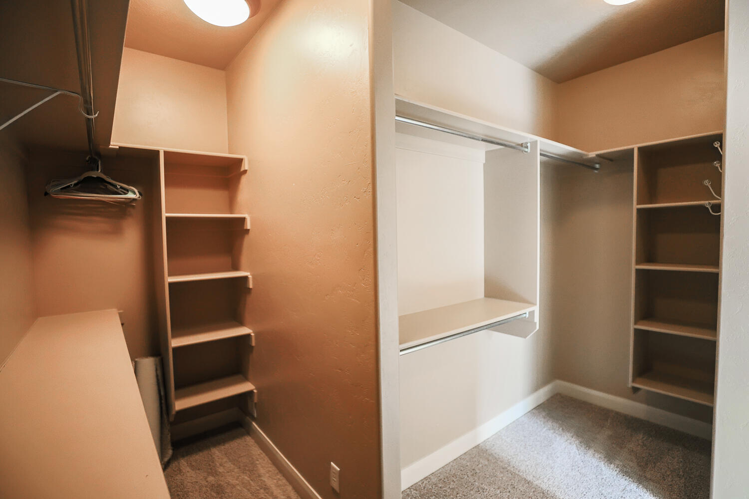 Hurricane, Utah, 84737, United States, 4 Bedrooms Bedrooms, ,Residential,For Sale,1986322