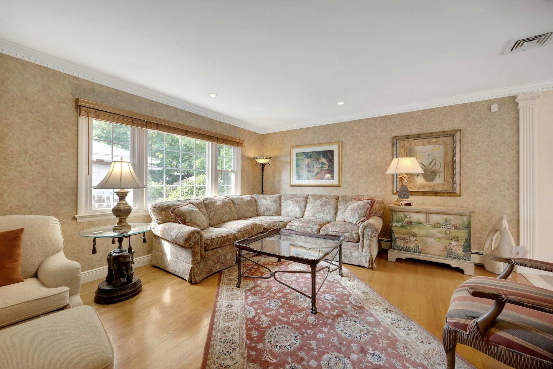  184 West Passaic Ave, Rutherford, NJ 07070 - 物件實景
