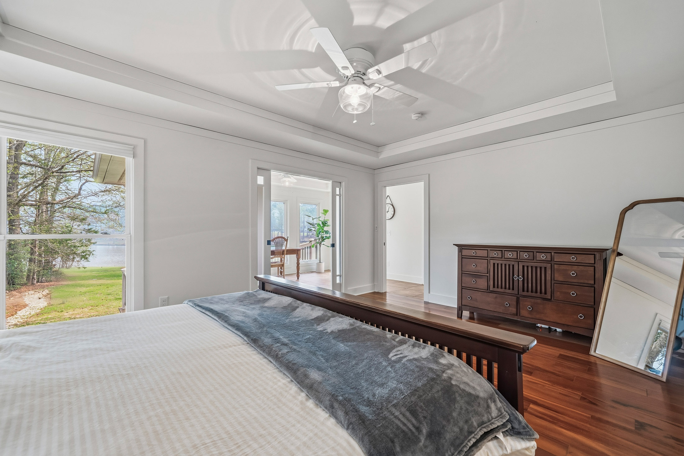  Move-in Ready Lakefront Home Delivers the Ultimate Lake Oconee Lifestyle - 物件實景