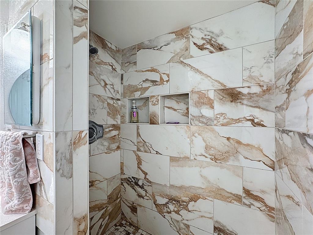 Venice, Florida, 34285, United States, 2 Bedrooms Bedrooms, ,2 BathroomsBathrooms,Residential,For Sale,1999617