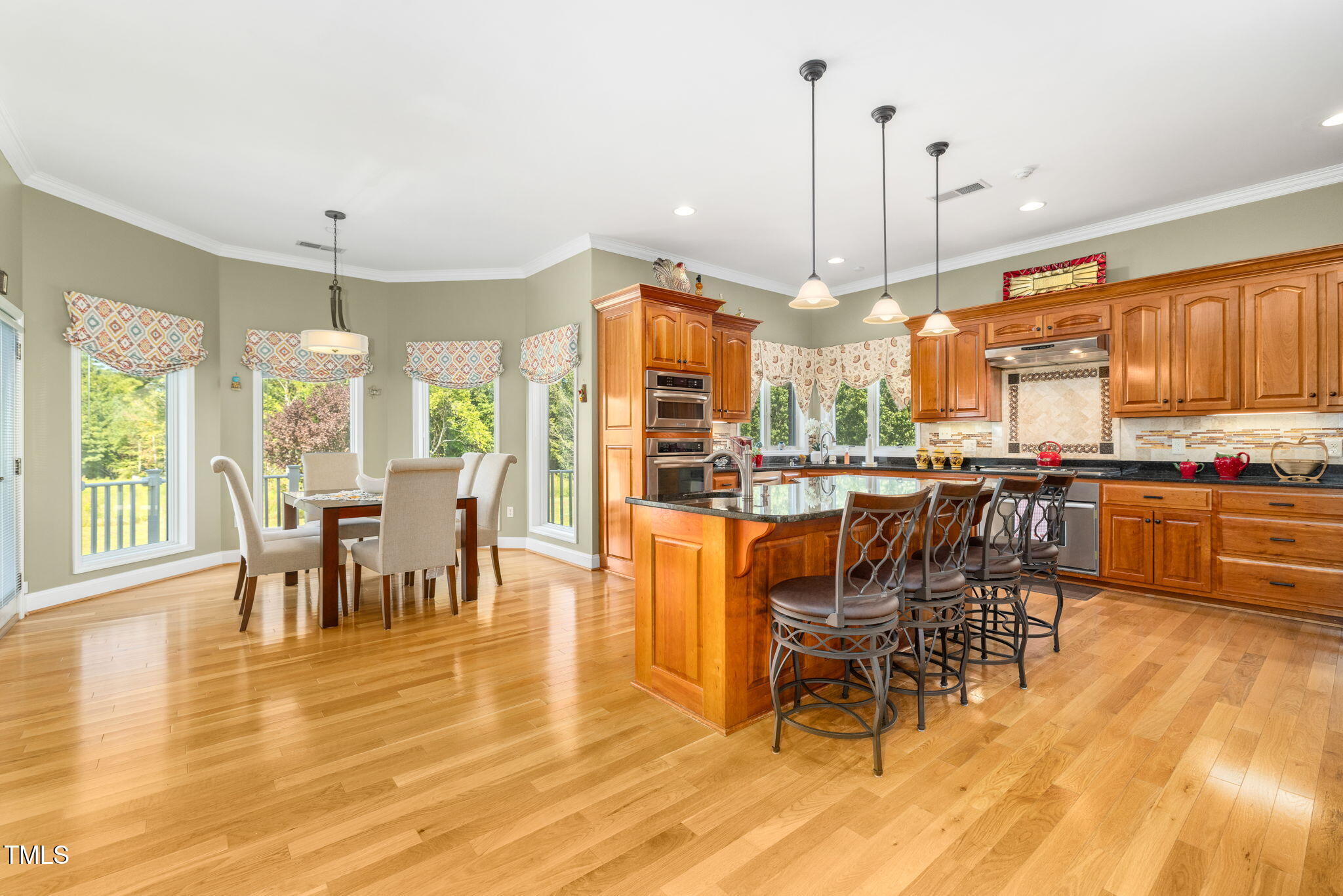 South Hill, Virginia, 23917, United States, 6 Bedrooms Bedrooms, ,5 BathroomsBathrooms,Residential,For Sale,1940439
