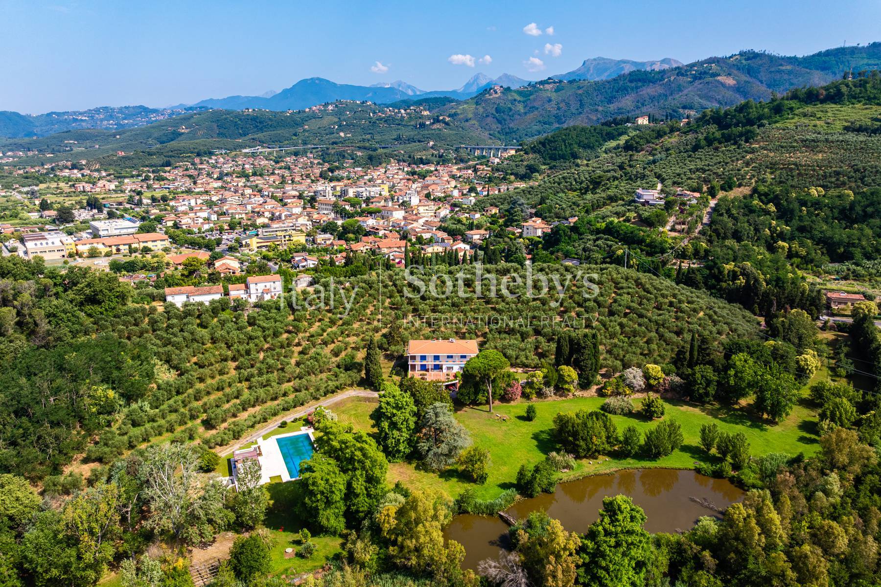  Elegant Tuscan Villa with pool, pond and dépandance - 物件實景