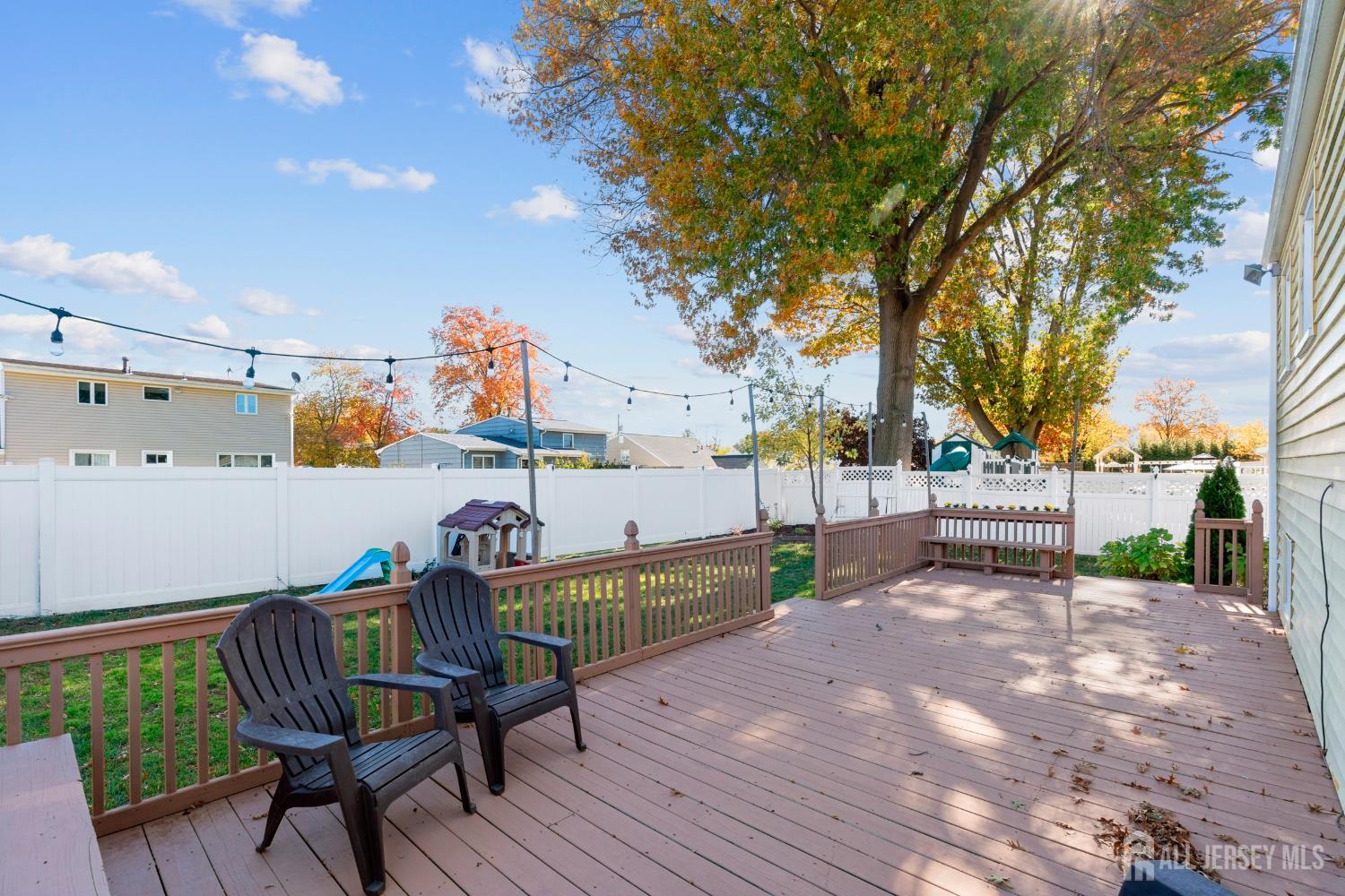 Old Bridge, New Jersey, 08857, United States, 4 Bedrooms Bedrooms, ,2 BathroomsBathrooms,Residential,For Sale,1989092