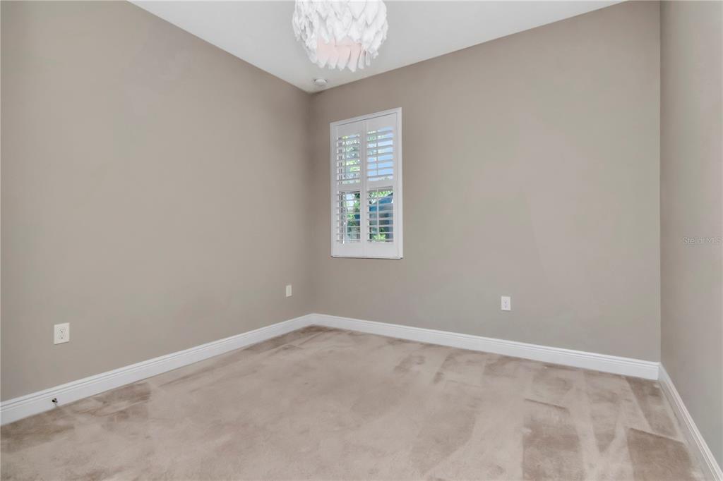Tampa, Florida, 33604, United States, 3 Bedrooms Bedrooms, ,2 BathroomsBathrooms,Residential,For Sale,1912317