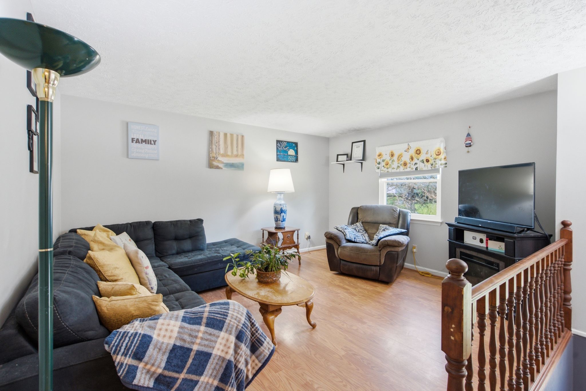  3633 Sundart Drive - 物件實景