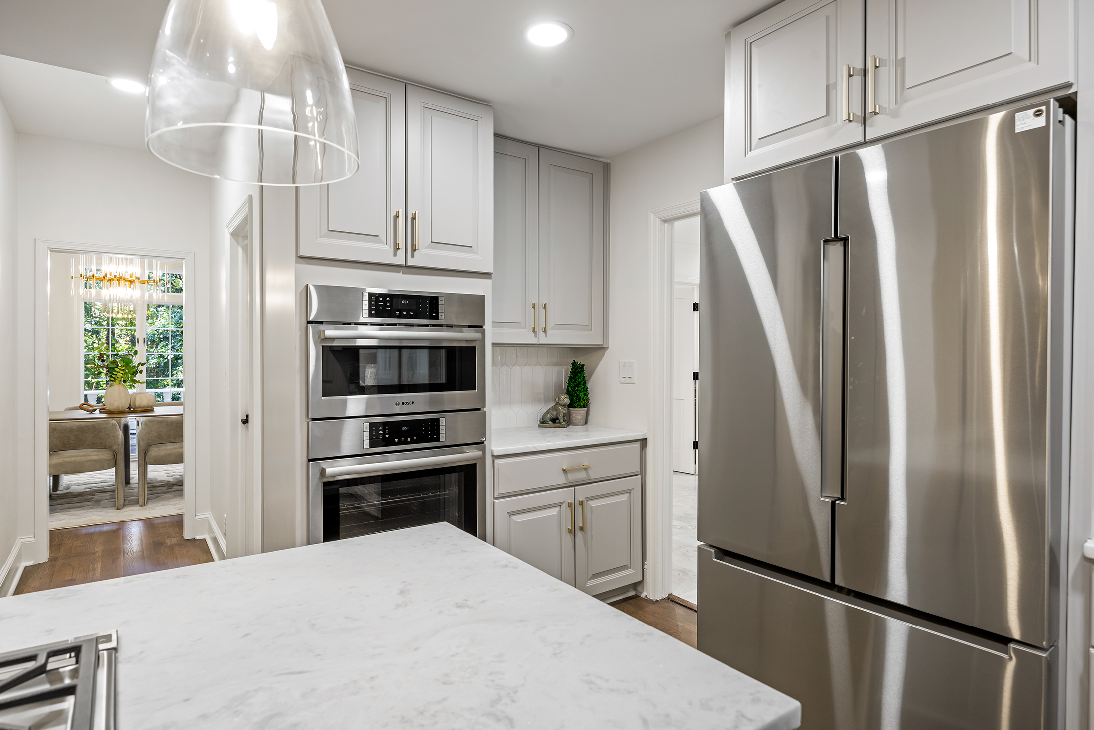  Timeless Architecture, Refined Interiors, and Modern Comfort in Sandy Springs - 物件實景