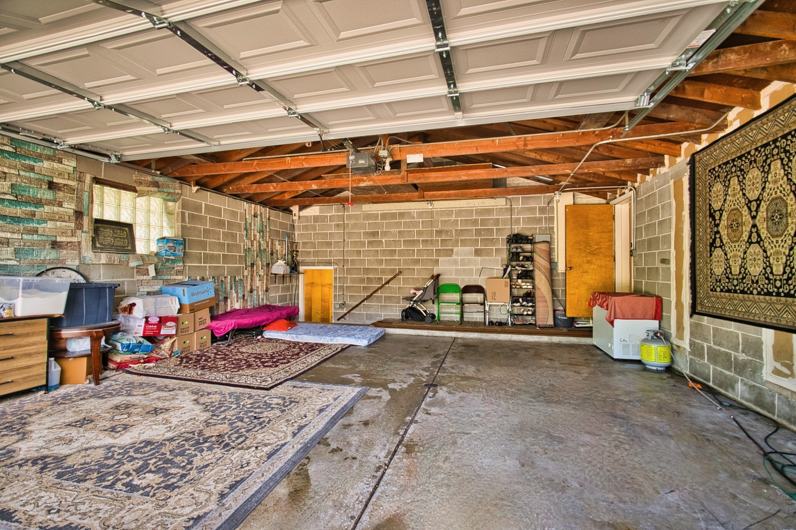 Skokie, Illinois, 60076, United States, 4 Bedrooms Bedrooms, ,3 BathroomsBathrooms,Residential,For Sale,2010022