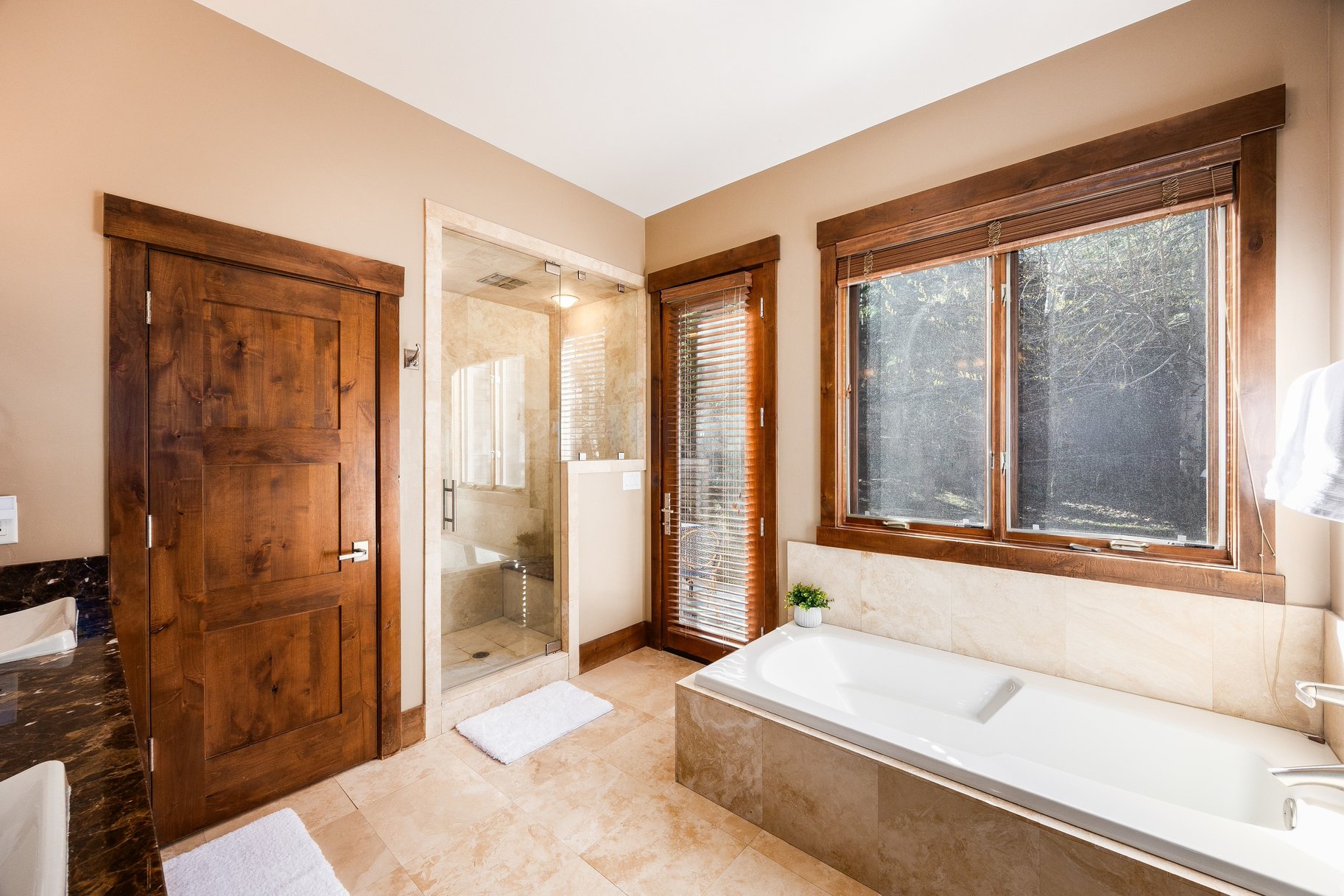  Rare Large Old Town Townhome - 物件實景