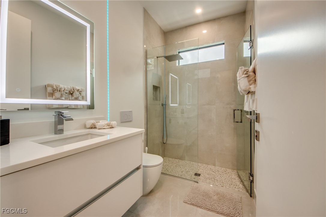 Cape Coral, Florida, 33914, United States, 4 Bedrooms Bedrooms, ,5 BathroomsBathrooms,Residential,For Sale,1980538