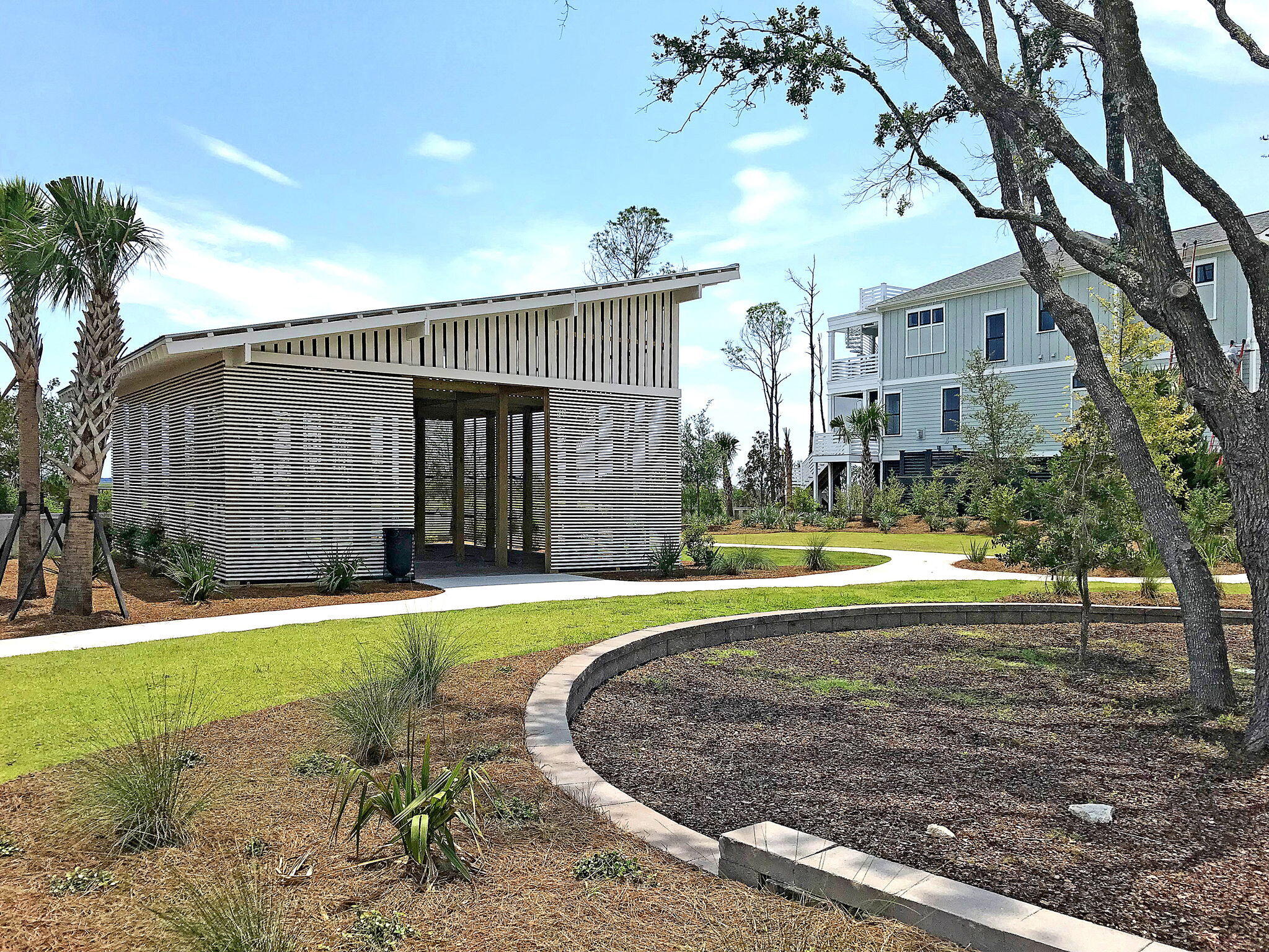 Mount Pleasant, South Carolina, 29466, United States, 4 Bedrooms Bedrooms, ,3 BathroomsBathrooms,Residential,For Sale,1900644