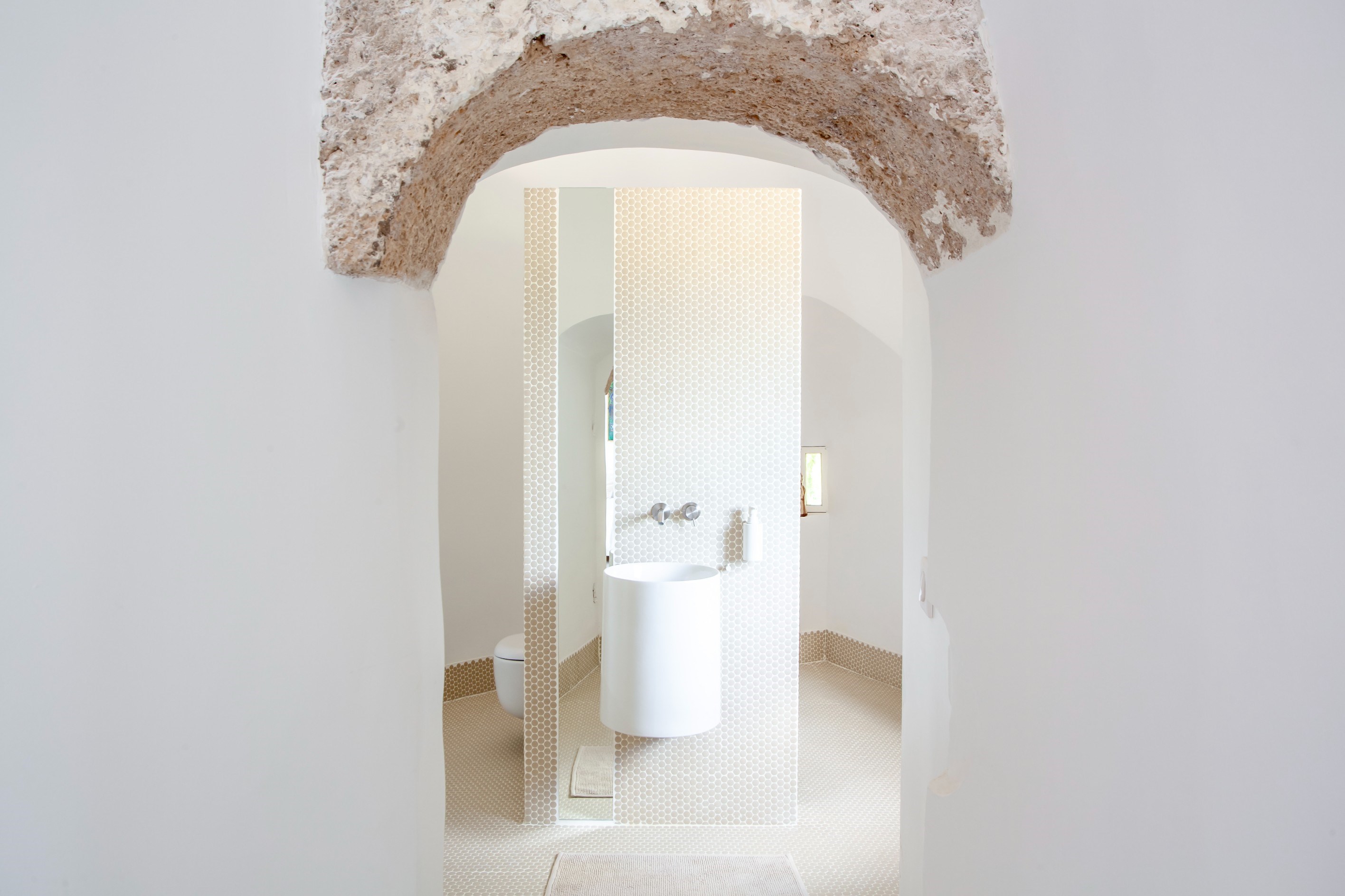  Château de Soubes from 11th Century Reimagined for Contemporary Living - 物件實景