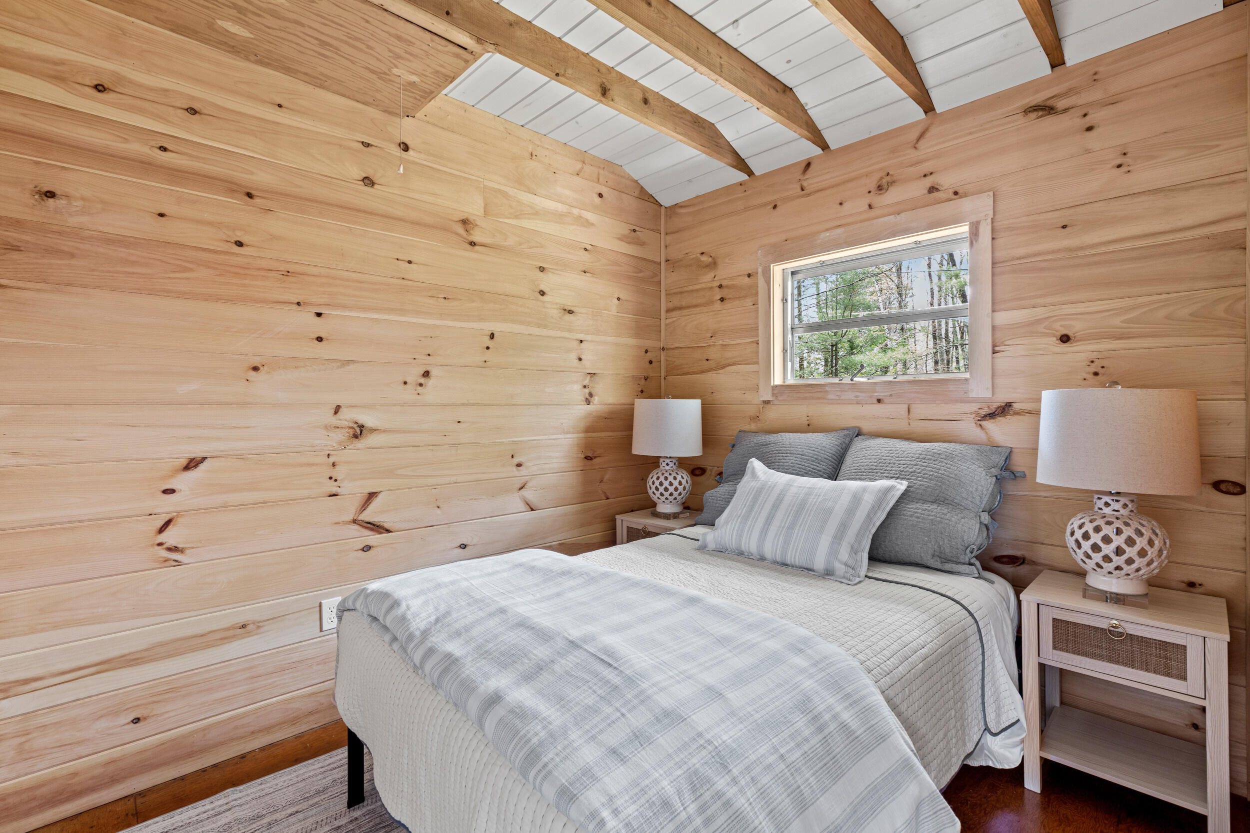 Standish, Maine, 04084, United States, 3 Bedrooms Bedrooms, ,1 BathroomBathrooms,Residential,For Sale,1798309