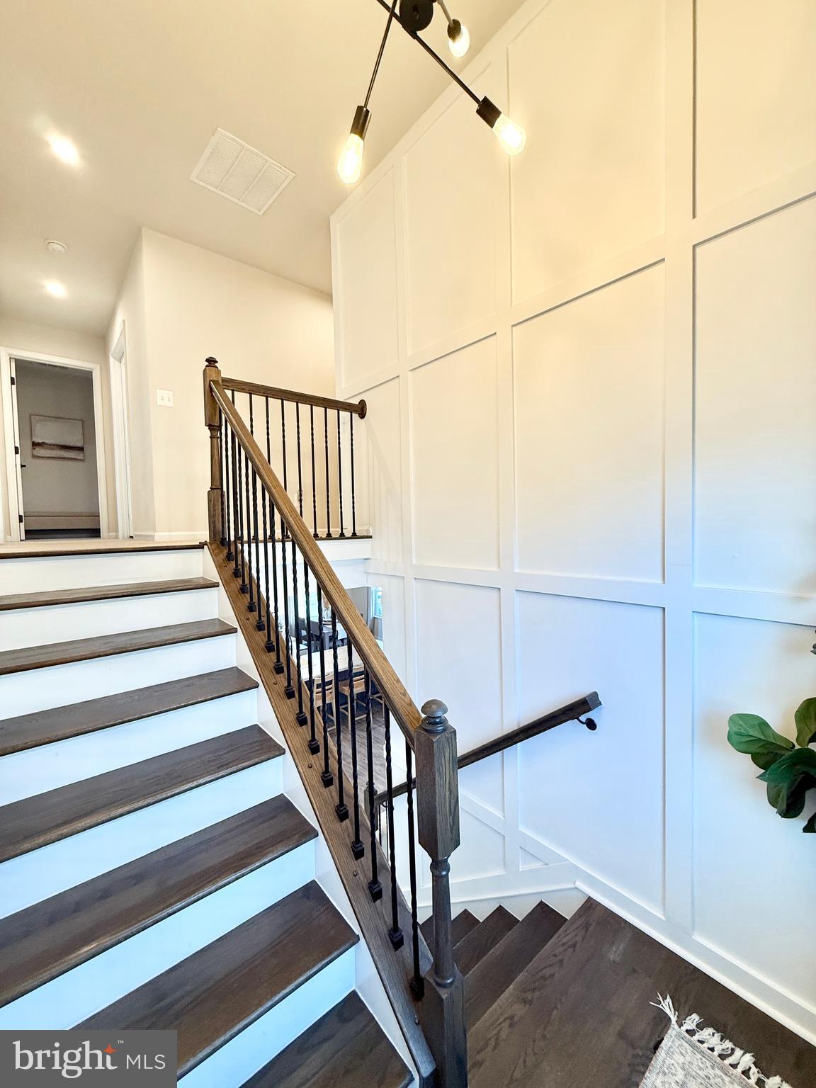 Stafford, Virginia, 22554, United States, 5 Bedrooms Bedrooms, ,4 BathroomsBathrooms,Residential,For Sale,2009953