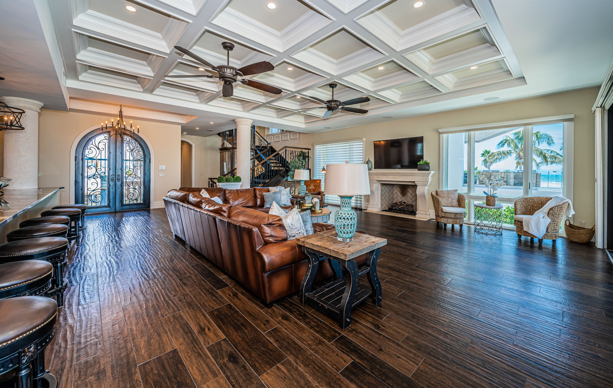 Redington Shores, Florida, 33708, United States, 5 Bedrooms Bedrooms, ,6 BathroomsBathrooms,Residential,For Sale,1921894