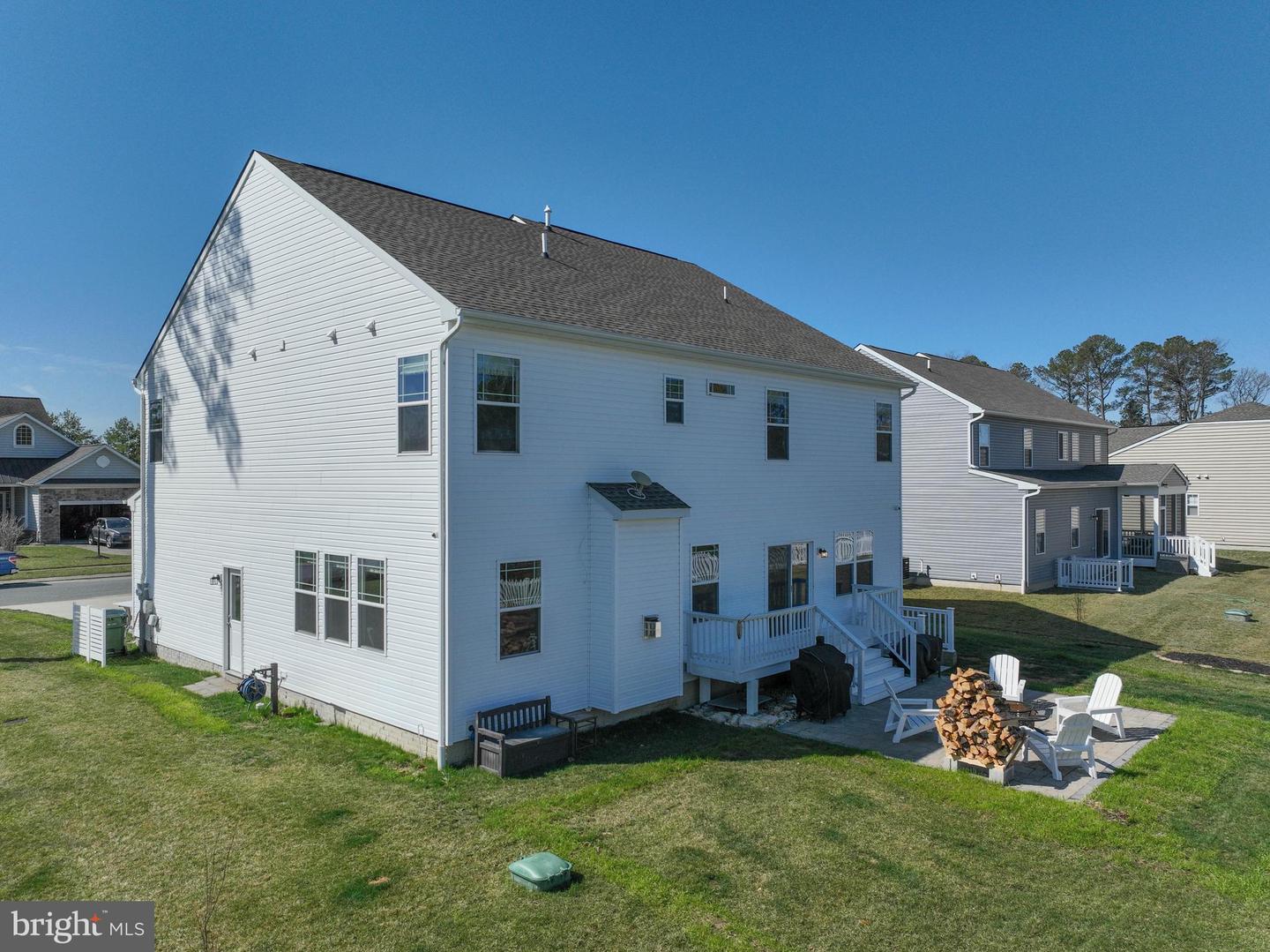 Tilghman, Maryland, 21671, United States, 5 Bedrooms Bedrooms, ,4 BathroomsBathrooms,Residential,For Sale,1753094
