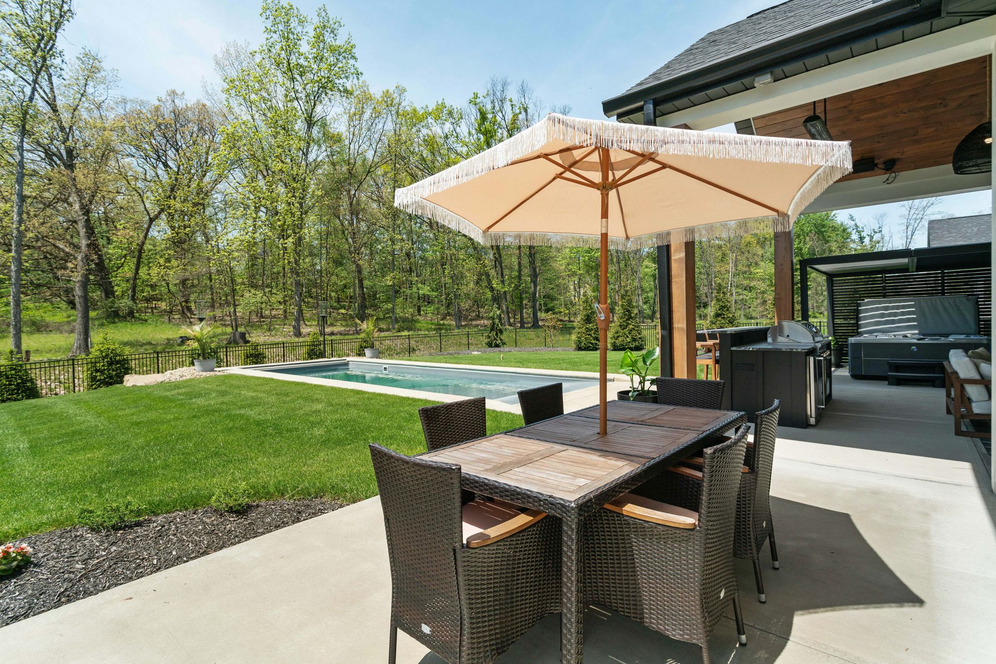  136 Morningside Drive, Cranberry Township, PA 16066 - 物件實景