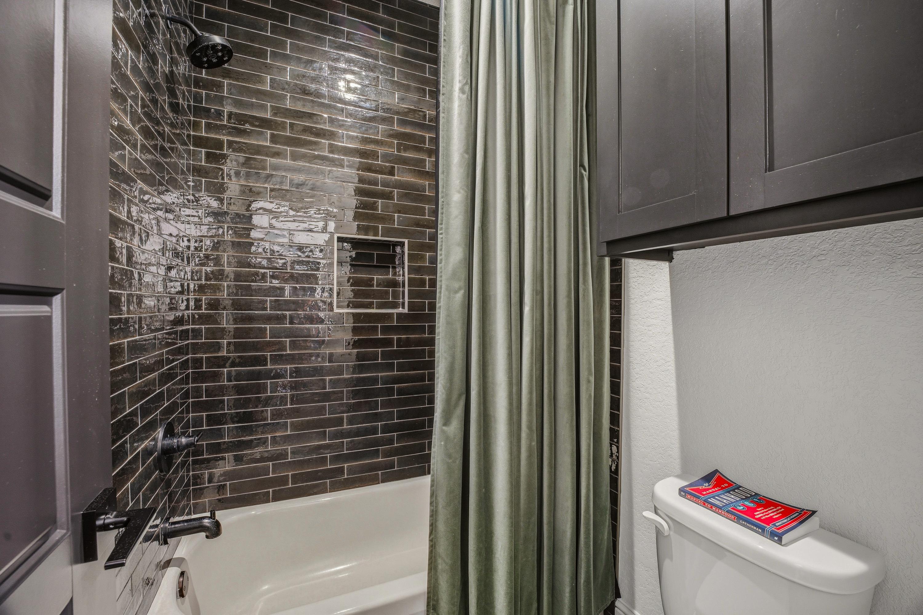  1349 Crown Valley Drive, Weatherford, TX, 76087 - 物件實景