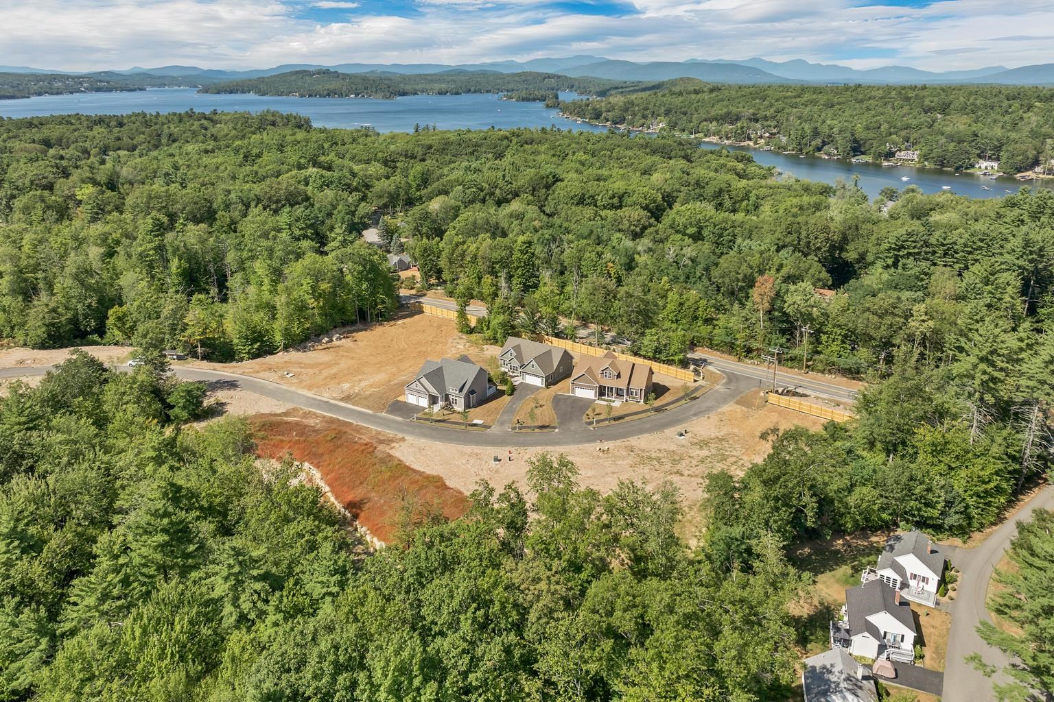 Laconia, New Hampshire, 03246, United States, 3 Bedrooms Bedrooms, ,3 BathroomsBathrooms,Residential,For Sale,1932606