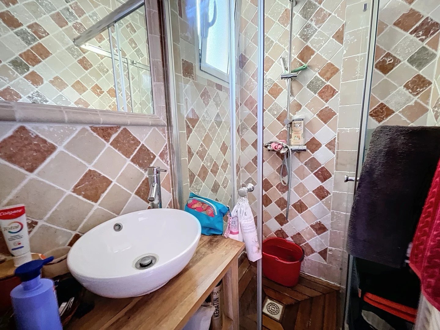 Le Cannet, Provence-Alpes-Côte d?Azur, 06110, FR, 4 Bedrooms Bedrooms, ,2 BathroomsBathrooms,Residential,For Sale,1627264