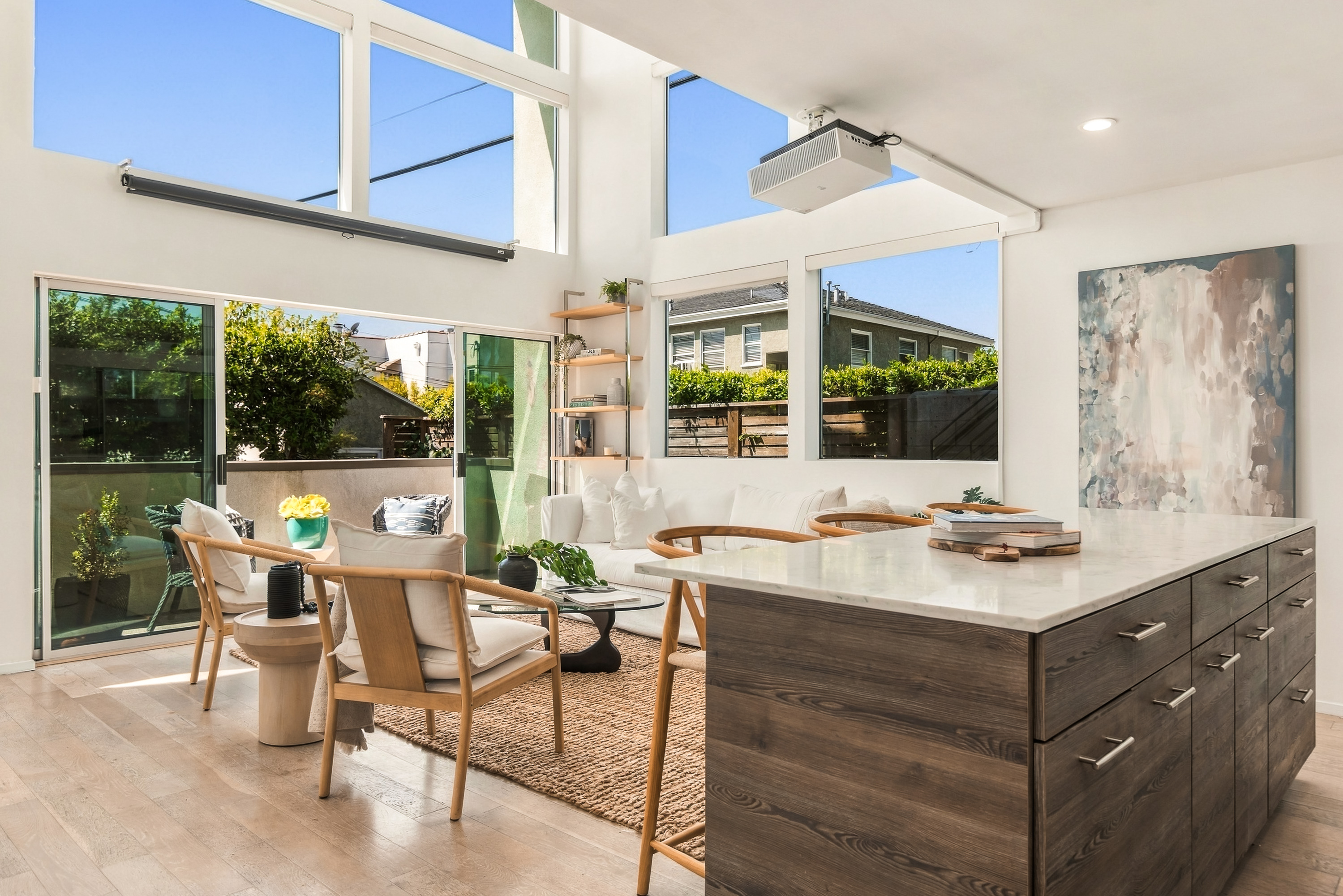  5411 West Wilshire Vista Lane, Los Angeles, CA 90019 - 物件實景