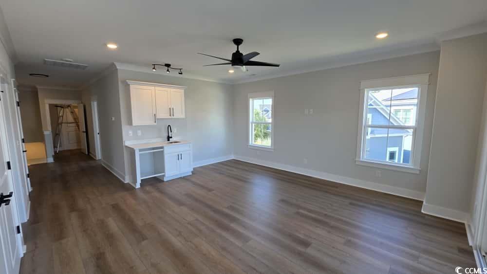 Myrtle Beach, South Carolina, 29579, United States, 5 Bedrooms Bedrooms, ,5 BathroomsBathrooms,Residential,For Sale,1980424