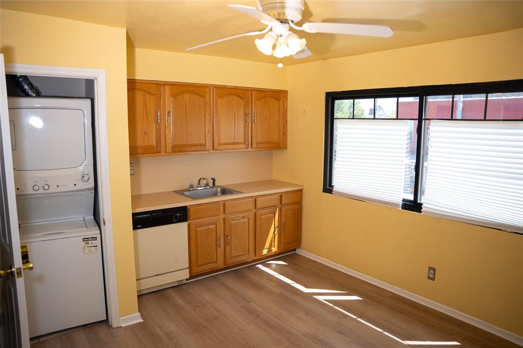 Staten Island, New York, 10303, United States, 3 Bedrooms Bedrooms, ,2 BathroomsBathrooms,Residential,For Sale,1878753
