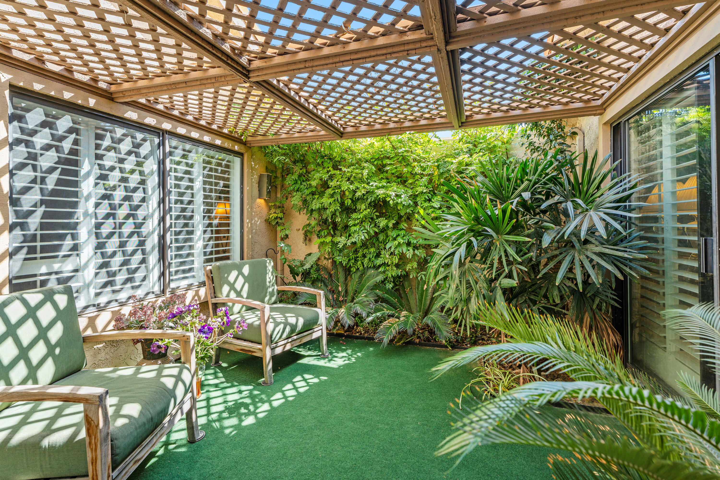 Palm Desert, California, 92260, United States, 3 Bedrooms Bedrooms, ,2 BathroomsBathrooms,Residential,For Sale,1874697
