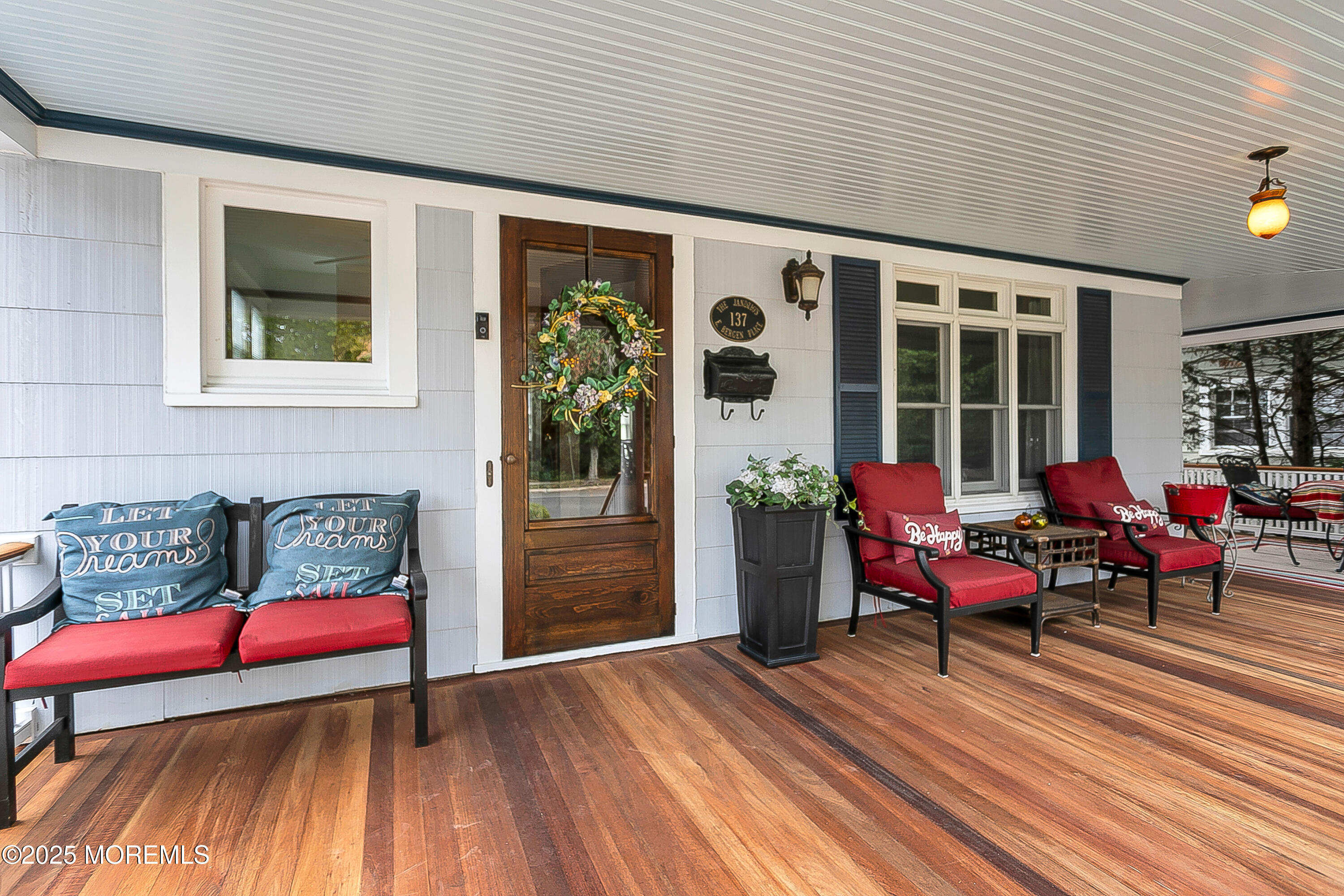 Red Bank, New Jersey, 07701, United States, 3 Bedrooms Bedrooms, ,2 BathroomsBathrooms,Residential,For Sale,1920551