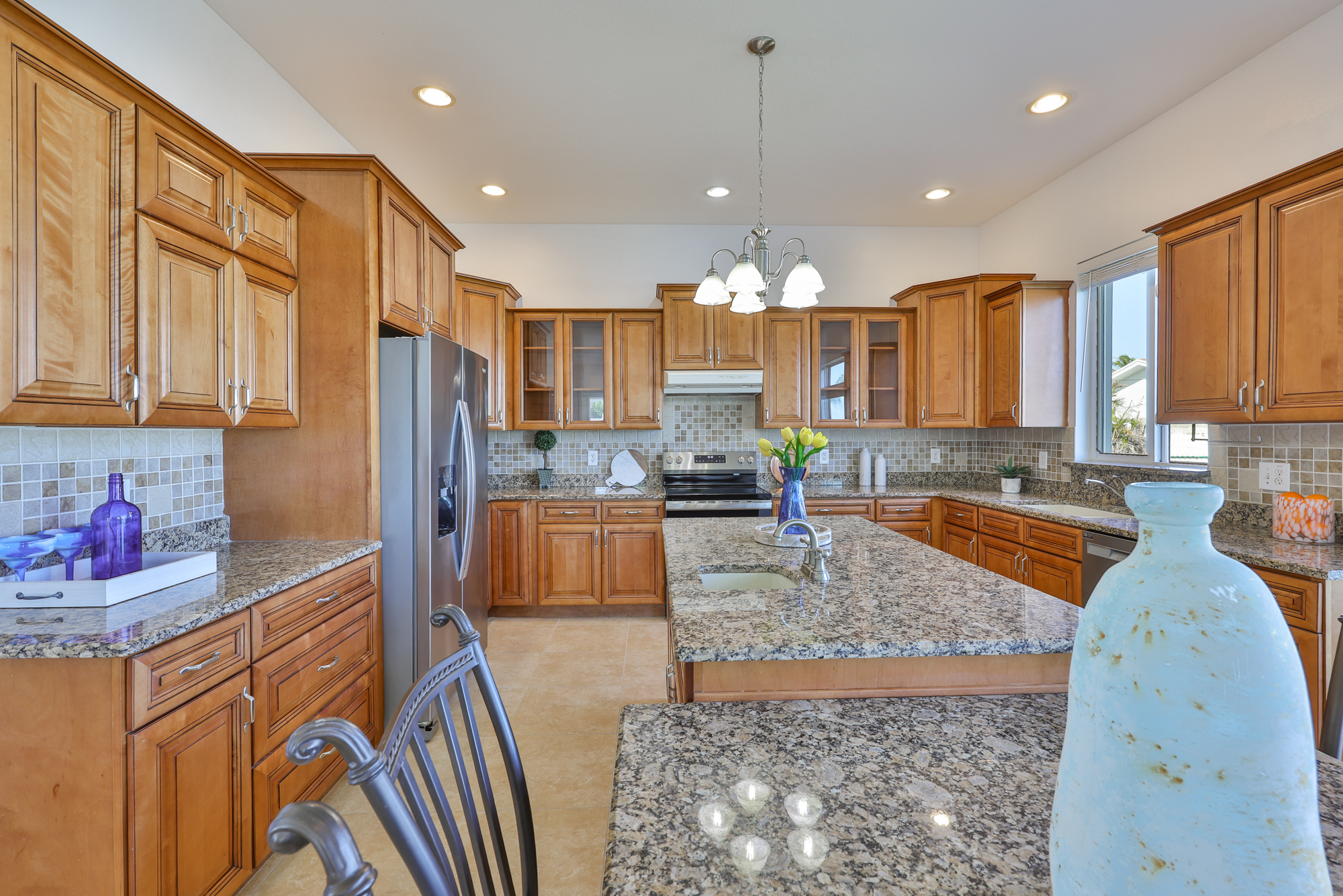 Treasure Island, Florida, 33706, United States, 3 Bedrooms Bedrooms, ,2 BathroomsBathrooms,Residential,For Sale,1982782