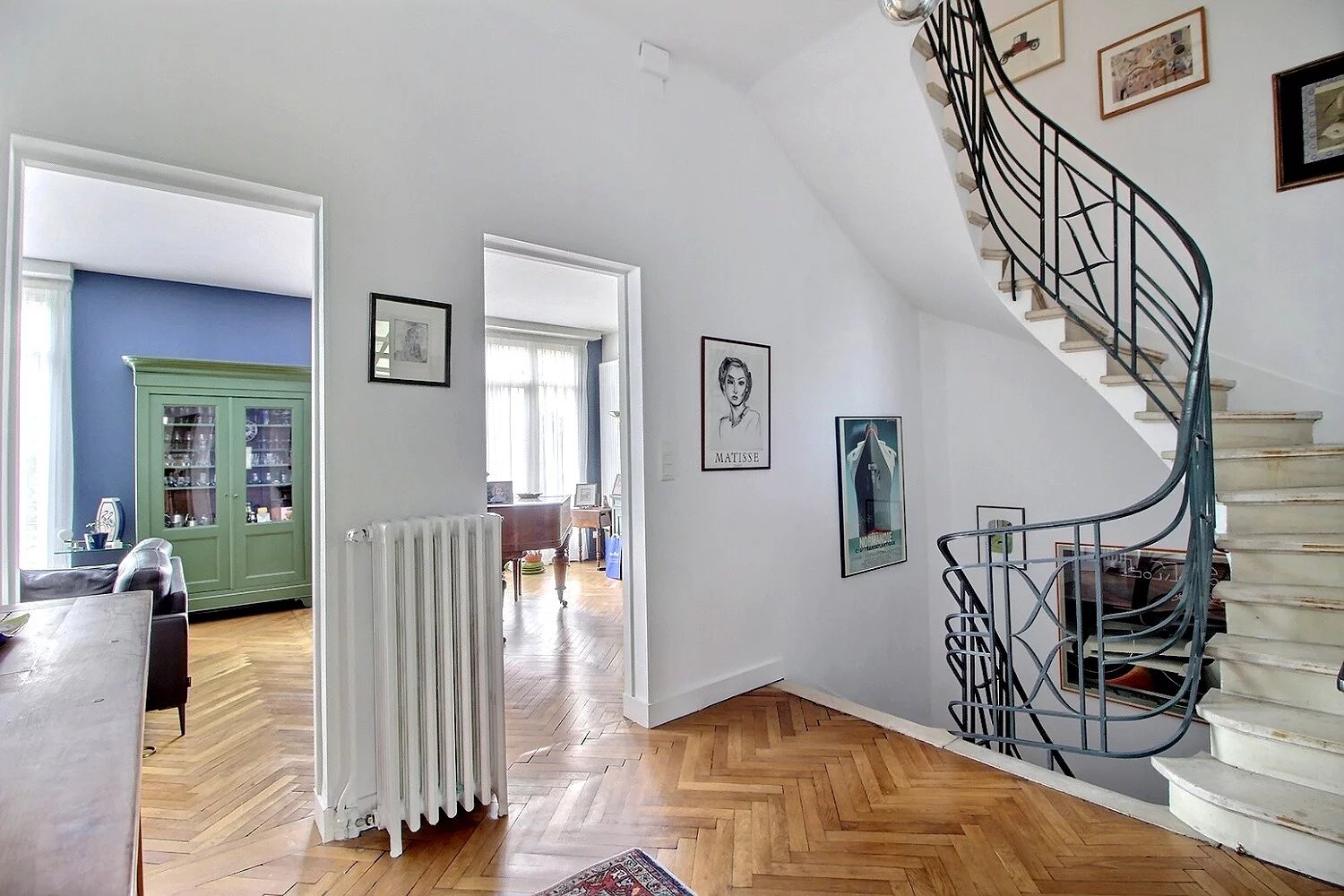 Bordeaux, New Aquitaine, 33000, FR, 5 Bedrooms Bedrooms, ,2 BathroomsBathrooms,Residential,For Sale,1440702