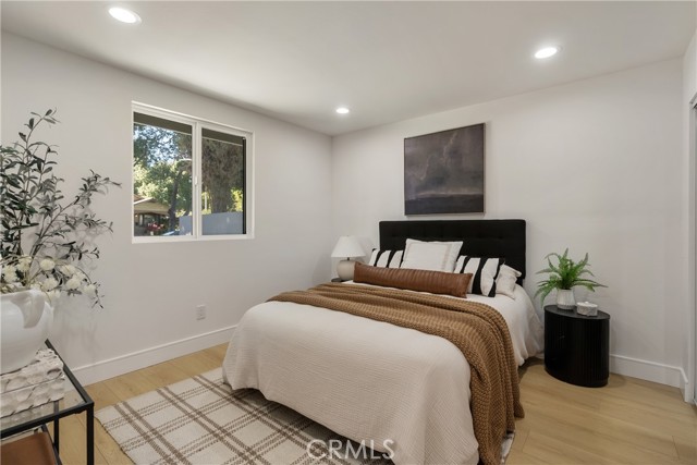 Los Angeles, California, 90016, United States, 7 Bedrooms Bedrooms, ,4 BathroomsBathrooms,Residential,For Sale,2006149