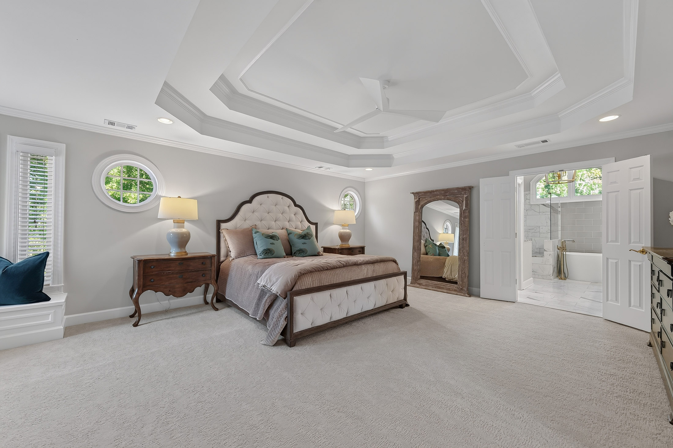  Custom-Built Home in The Grove at Highland Pointe - 物件實景
