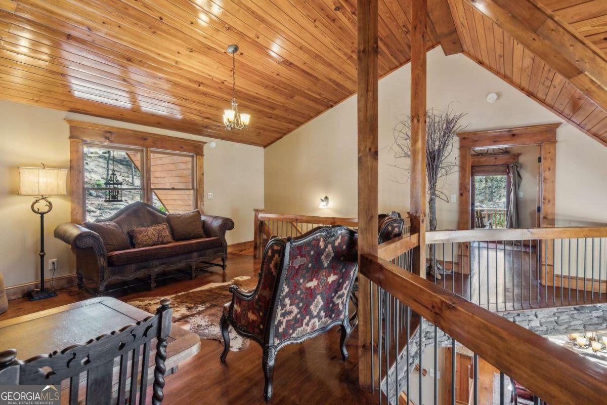 Ellijay, Georgia, 30536, United States, 5 Bedrooms Bedrooms, ,4 BathroomsBathrooms,Residential,For Sale,1880037