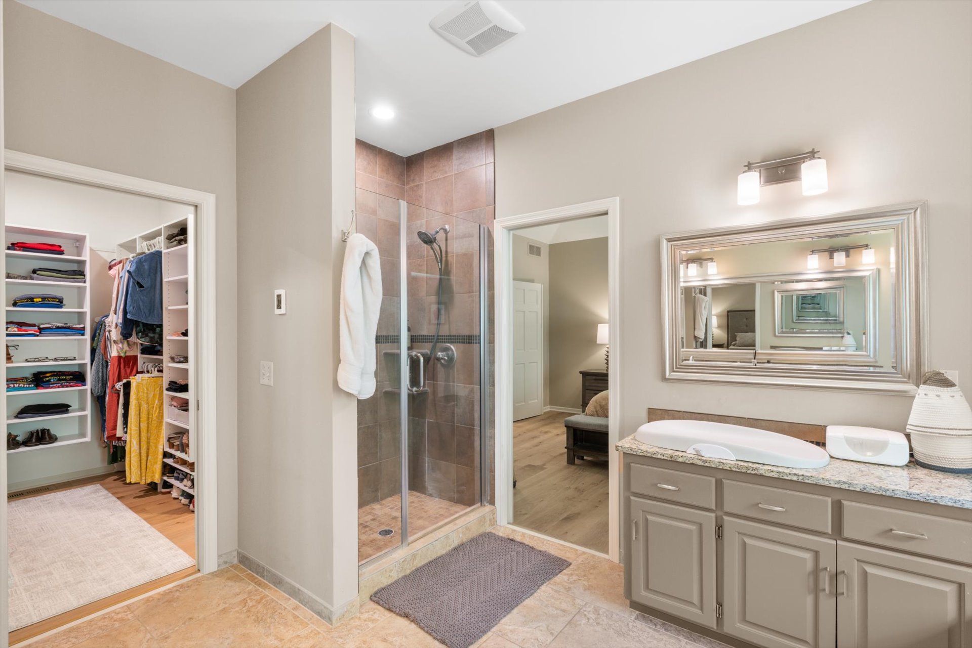  Exceptional Living in the Award Winning Wayzata District - 物件實景
