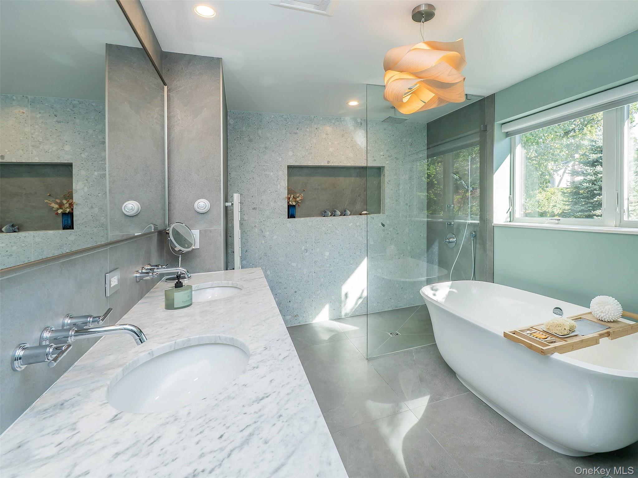  14 Highland Place, Sea Cliff, NY, 11579 - 物件實景