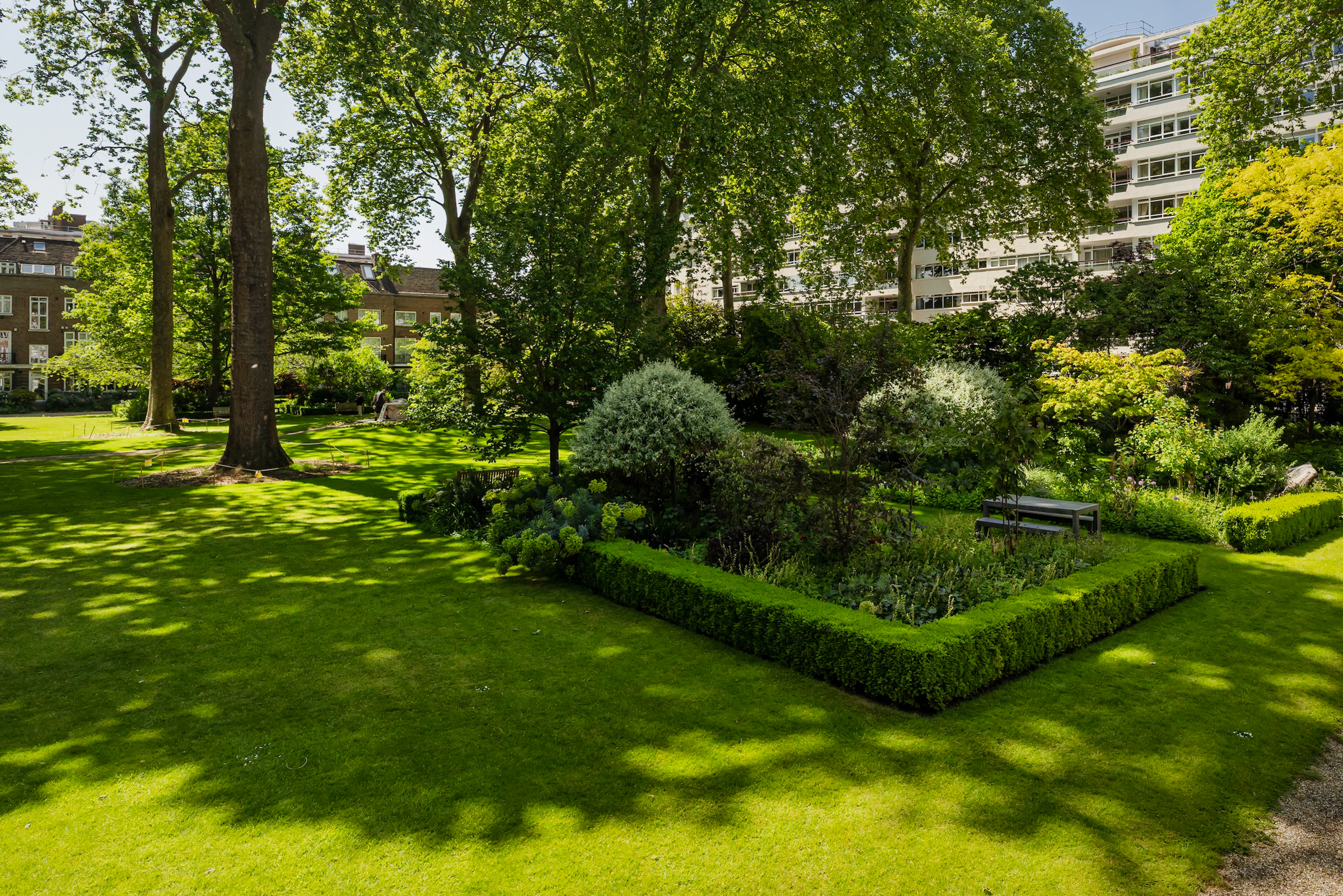  Gloucester Square Grandeur with Exceptional Potential - 物件實景
