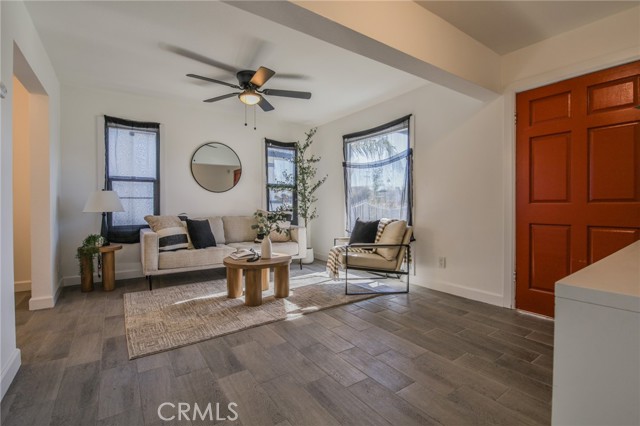 Los Angeles, California, 90044, United States, 2 Bedrooms Bedrooms, ,1 BathroomBathrooms,Residential,For Sale,2008191