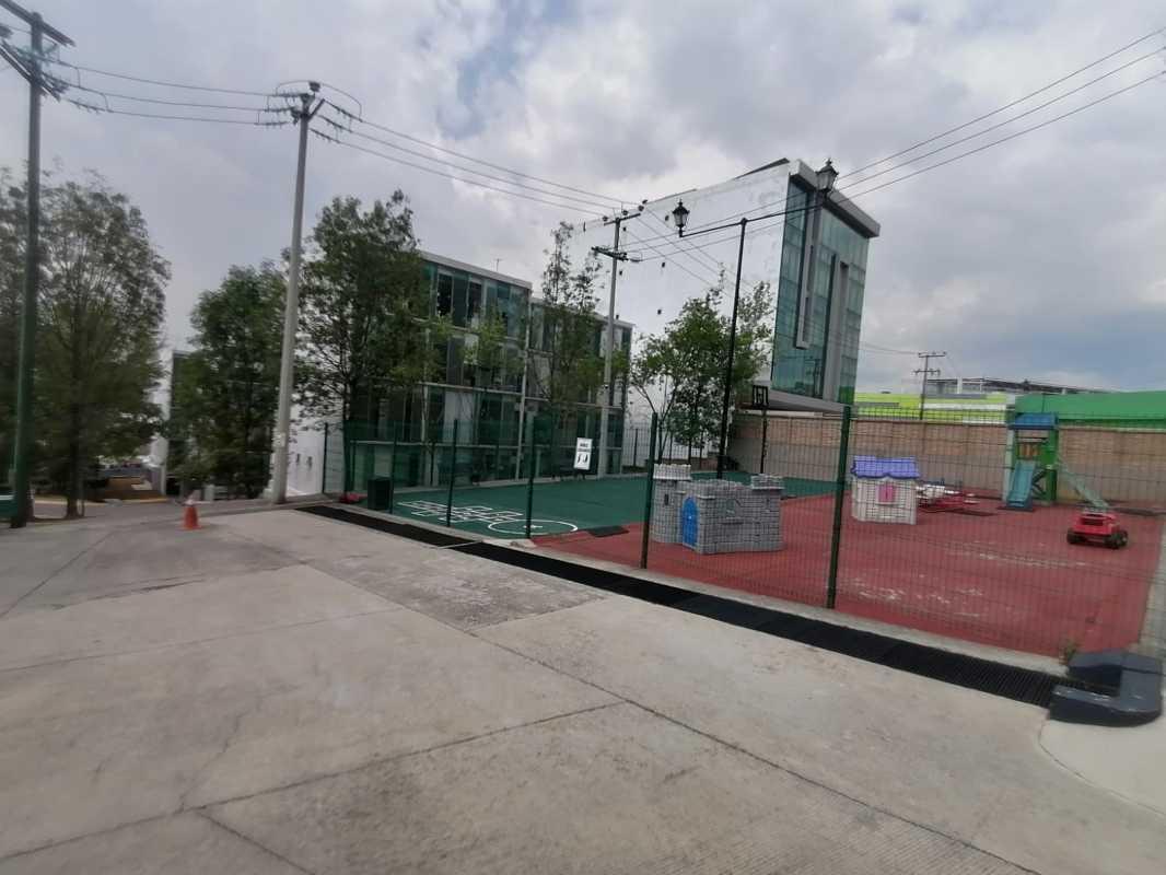 Bosque Esmeralda, Atizapán de Zaragoza, Estado de México, 52930, Mexico, 2 Bedrooms Bedrooms, ,2 BathroomsBathrooms,Residential,For Sale,Bosque Esmeralda,1443713