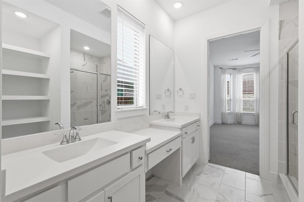 Oak Point, Texas, 75068, United States, 4 Bedrooms Bedrooms, ,3 BathroomsBathrooms,Residential,For Sale,2024107
