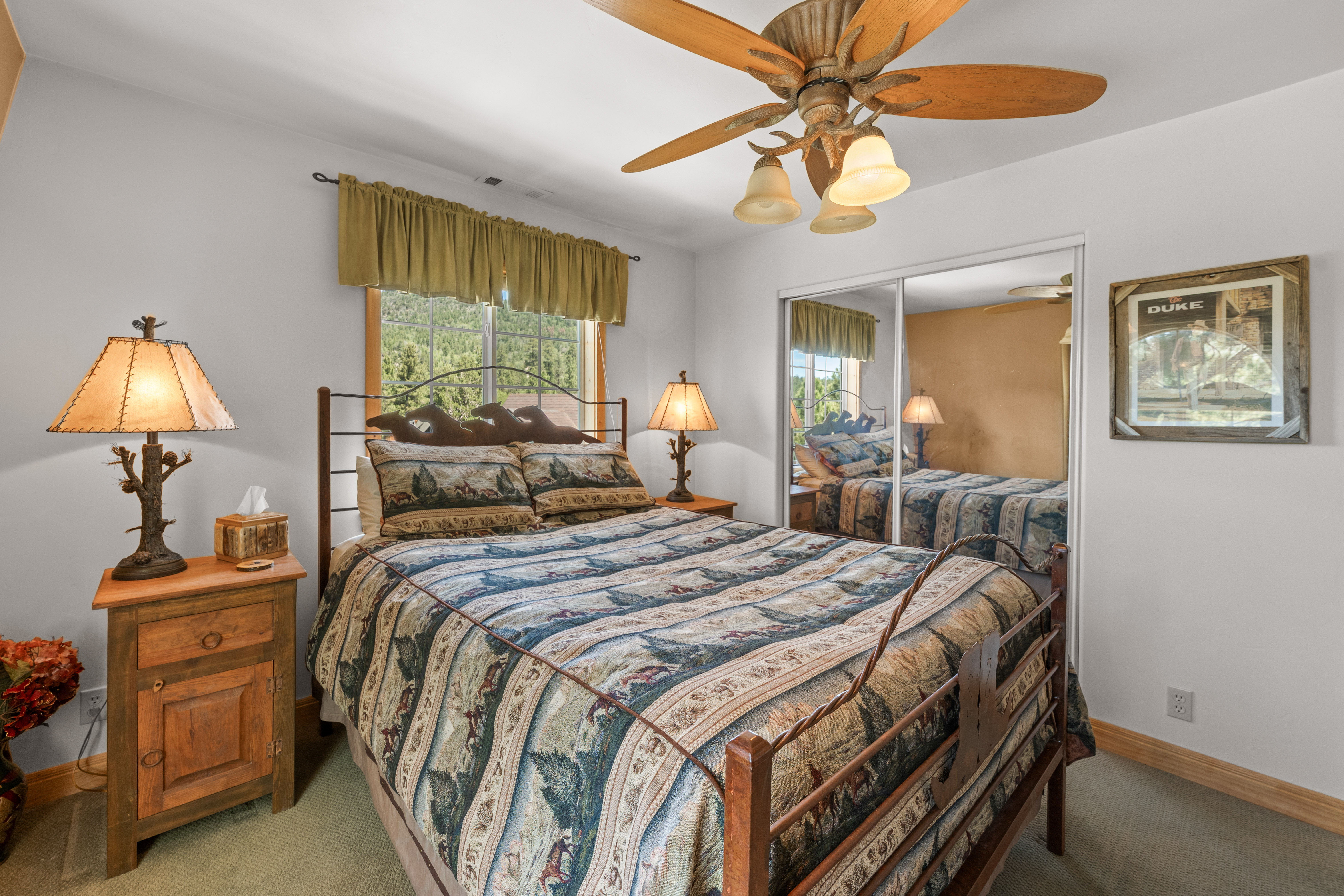  1099 Crags Lane, Fawnskin, CA 92333 - 物件實景