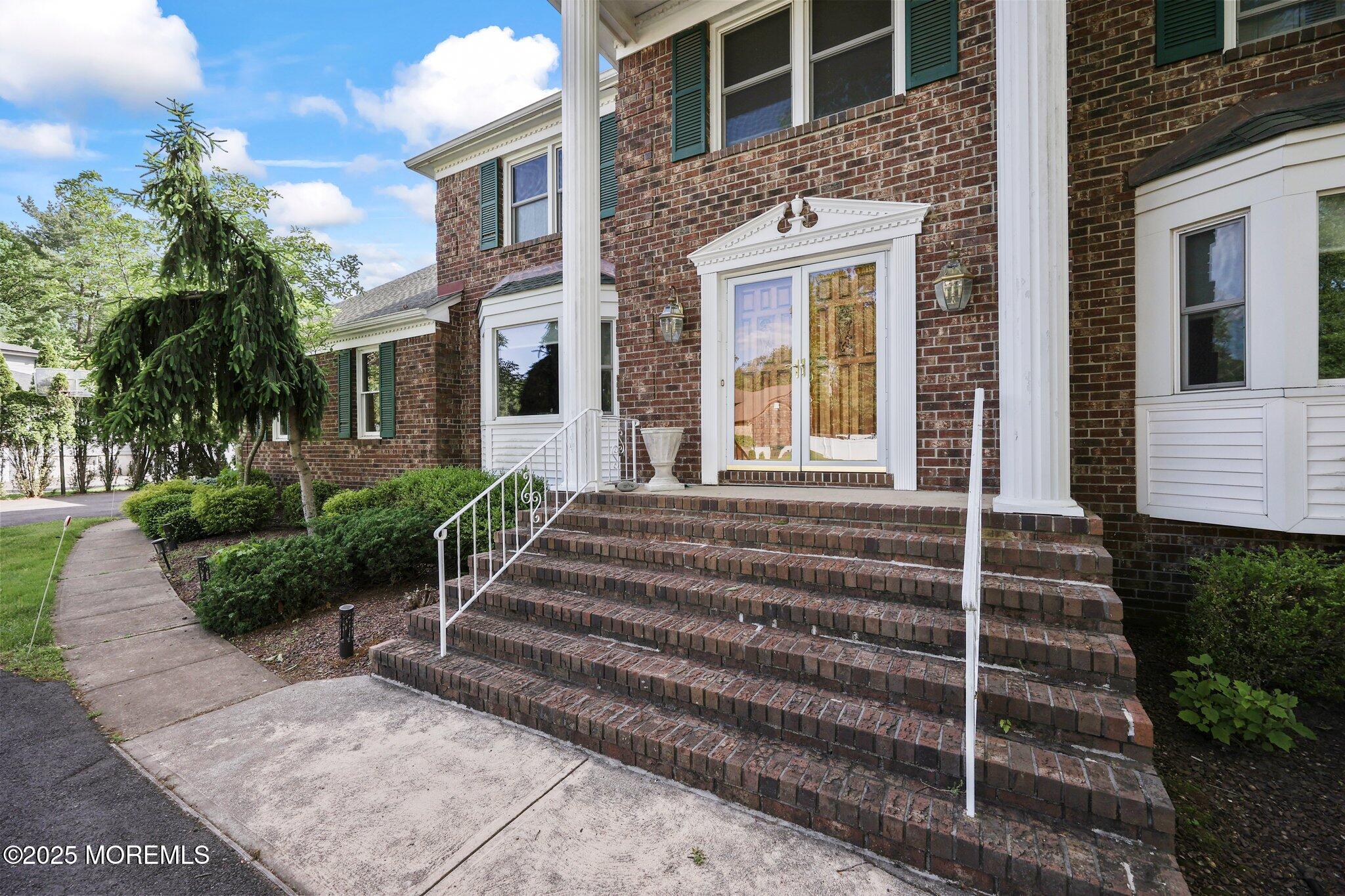 Morganville, New Jersey, 07751, United States, 6 Bedrooms Bedrooms, ,6 BathroomsBathrooms,Residential,For Sale,1823484