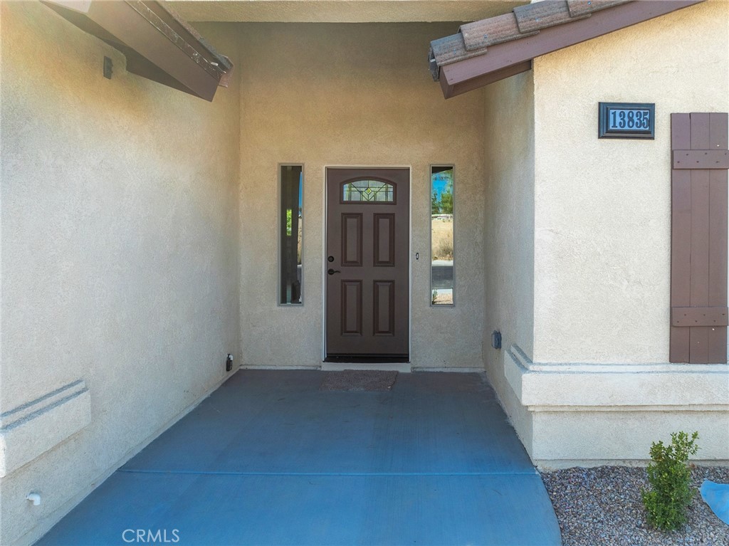 Victorville, California, 92395, United States, 3 Bedrooms Bedrooms, ,2 BathroomsBathrooms,Residential,For Sale,1948419