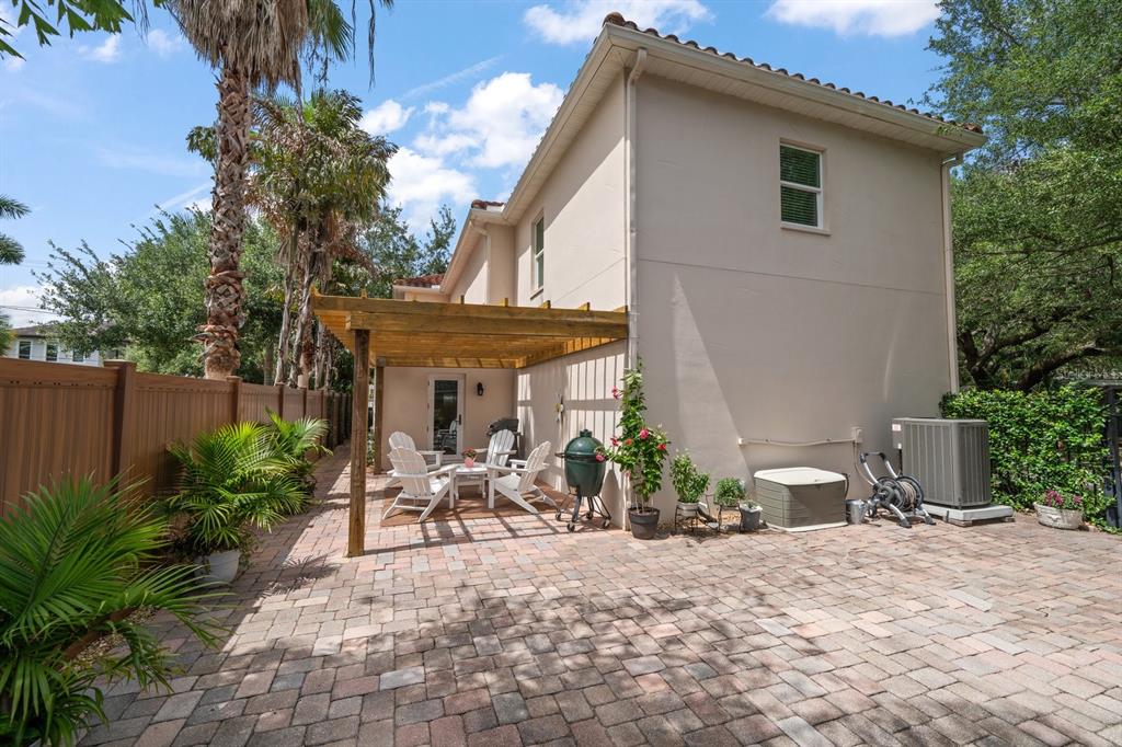 Tampa, Florida, 33629, United States, 3 Bedrooms Bedrooms, ,3 BathroomsBathrooms,Residential,For Sale,1850386