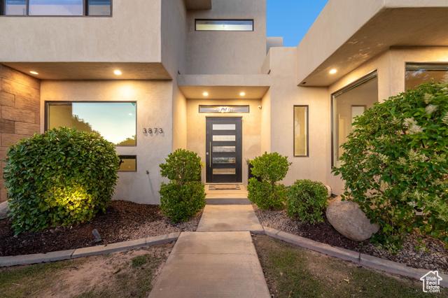 St. George, Utah, 84790, United States, 6 Bedrooms Bedrooms, ,6 BathroomsBathrooms,Residential,For Sale,1983987